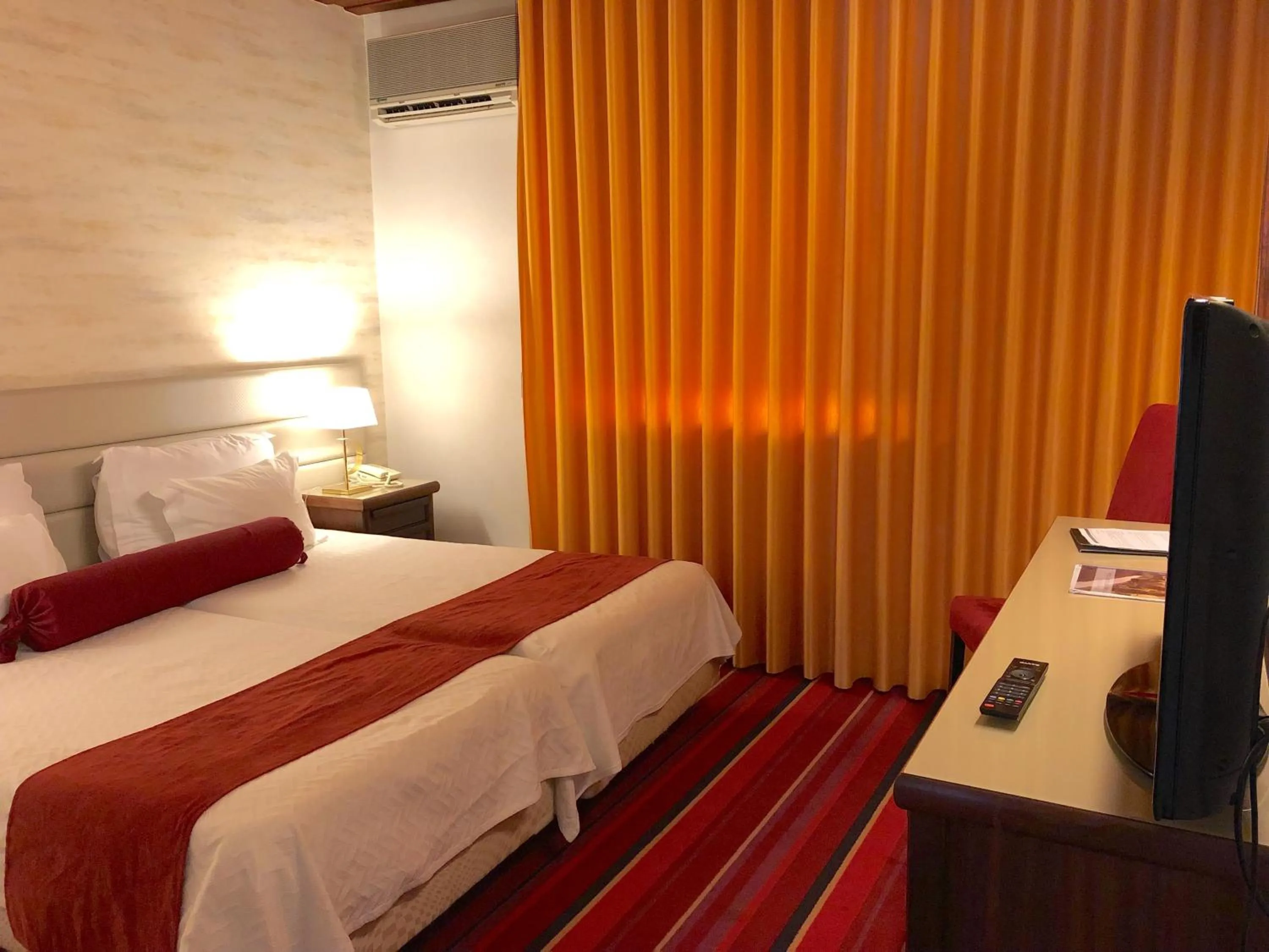 Single Room in Hotel Eurosol Seia Camelo