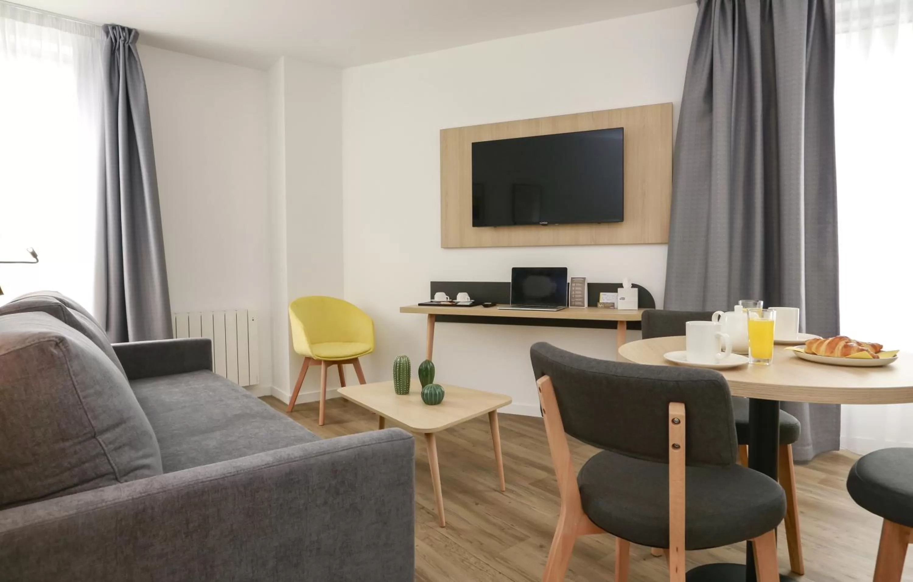 One-Bedroom Superior Apartment in Appart Hotel Odalys City Angers Centre Gare