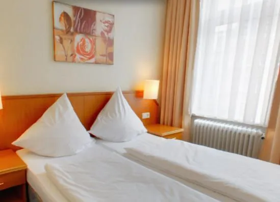 Twin Room in Hotel Terminus am Hauptbahnhof & ZOB