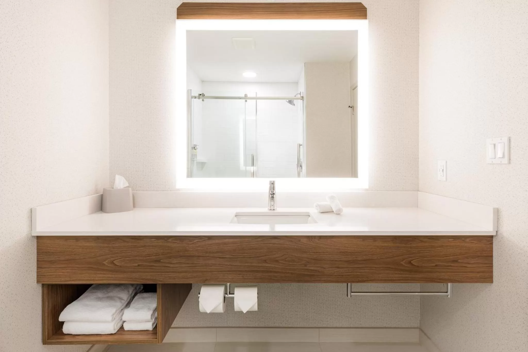 Standard Room in Holiday Inn Express Grande Prairie by IHG