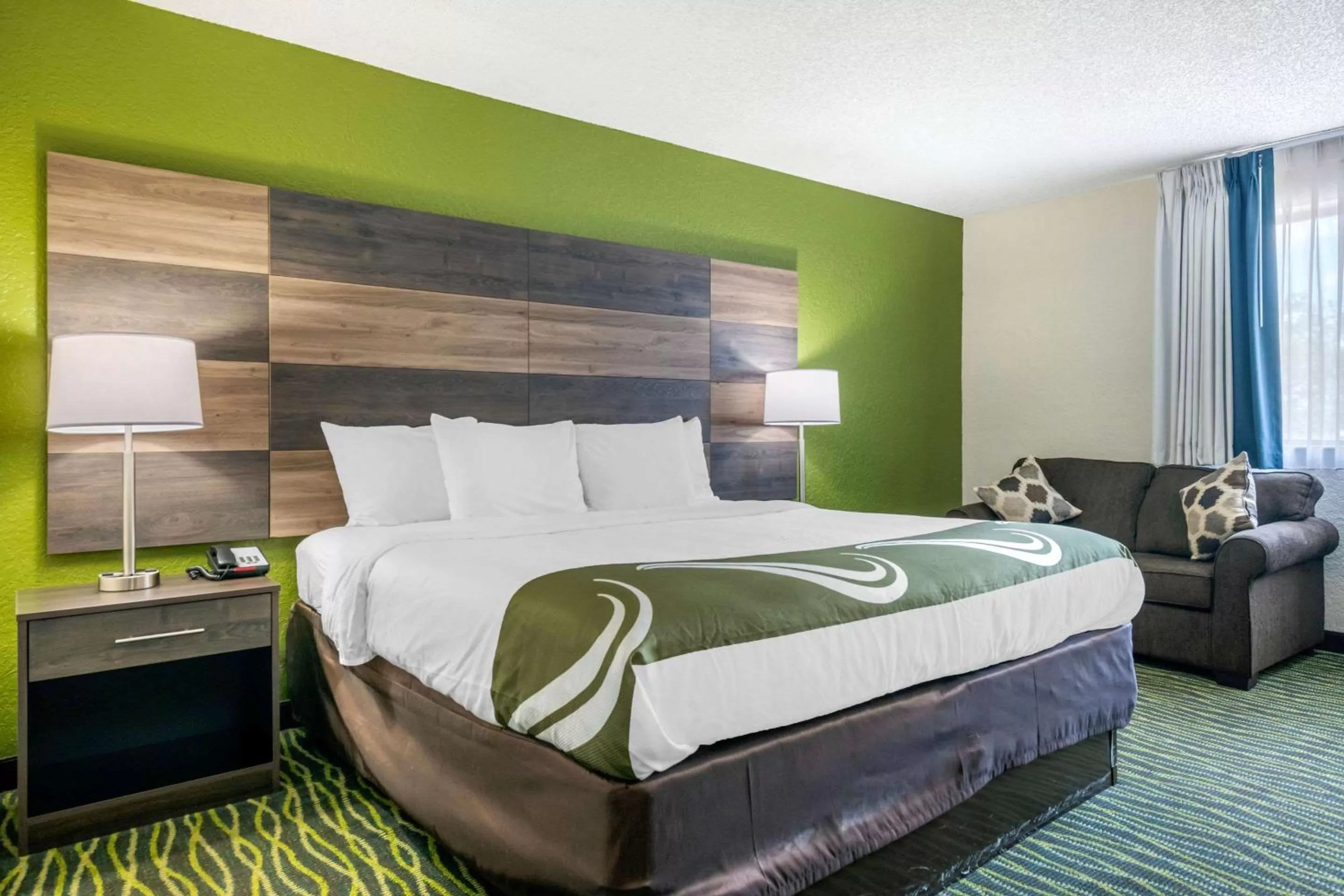 Superior King Suite - Non-Smoking in Quality Inn & Suites Leesburg Chain of Lakes