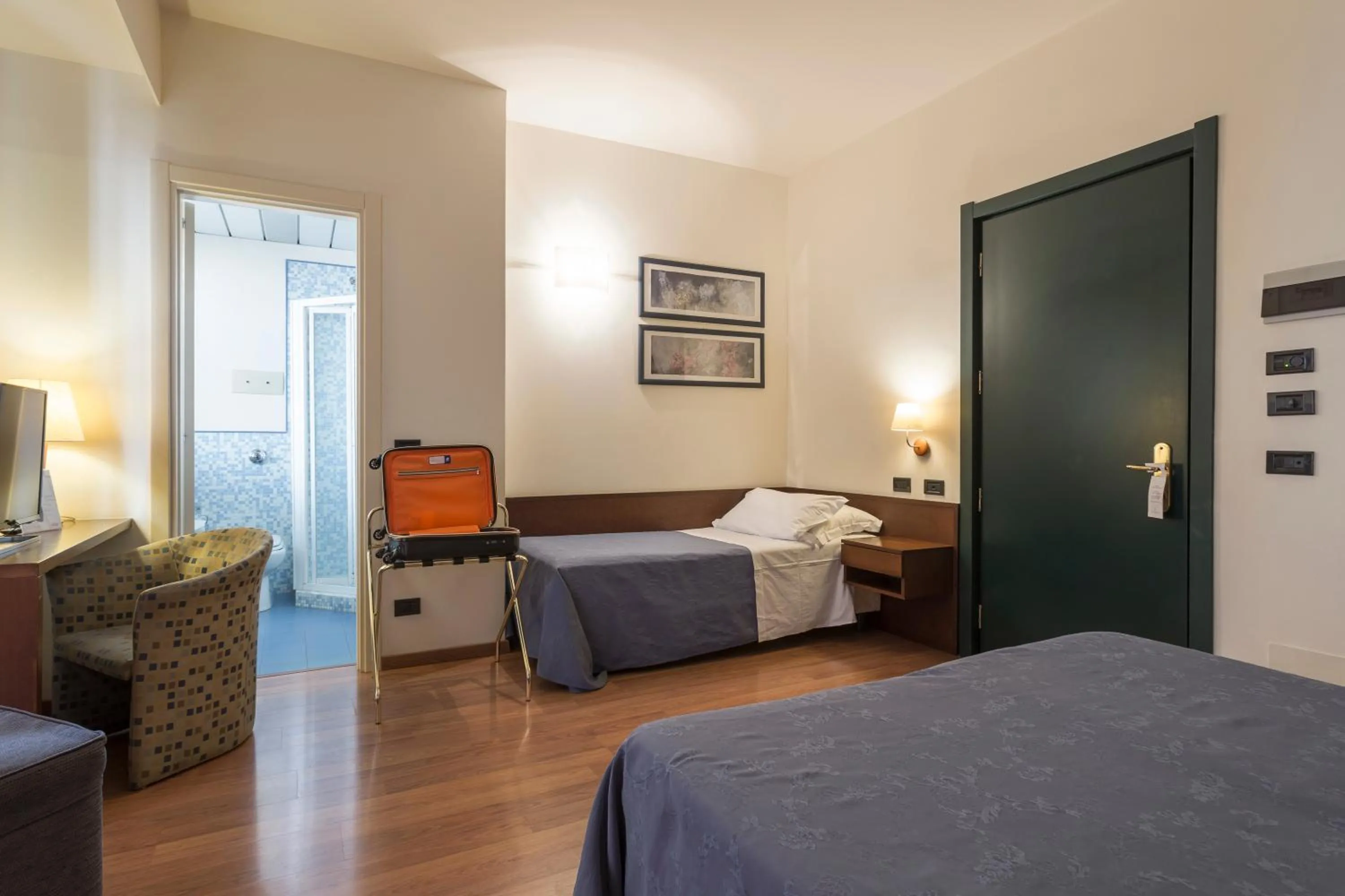 Triple Room in Hotel Montreal