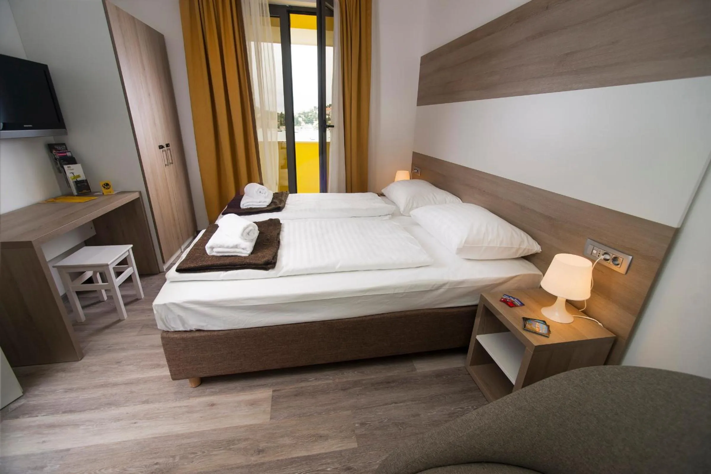 Family Suite - single occupancy in Hostel Sol