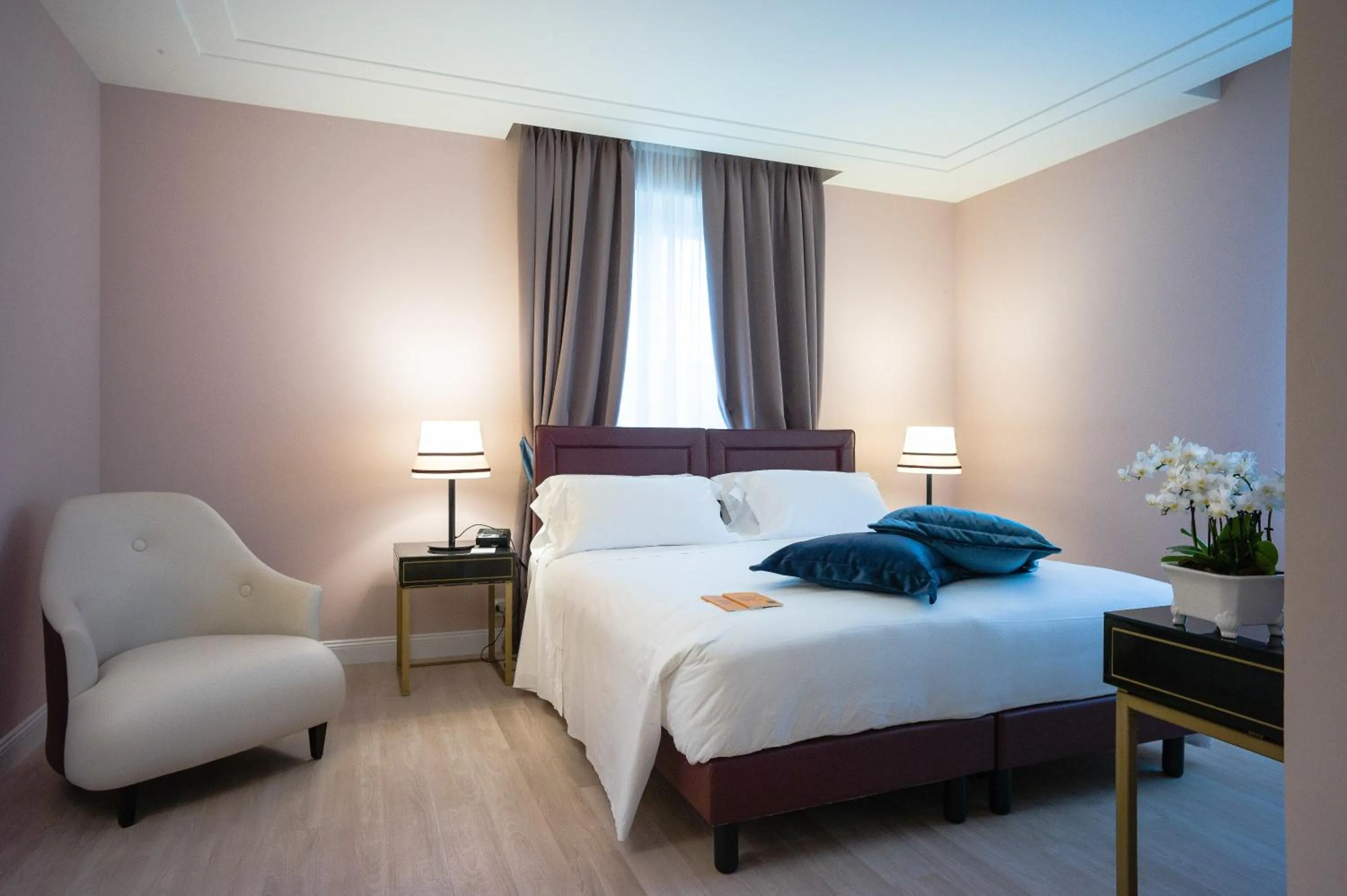 Double Room - single occupancy in Turin Palace Hotel