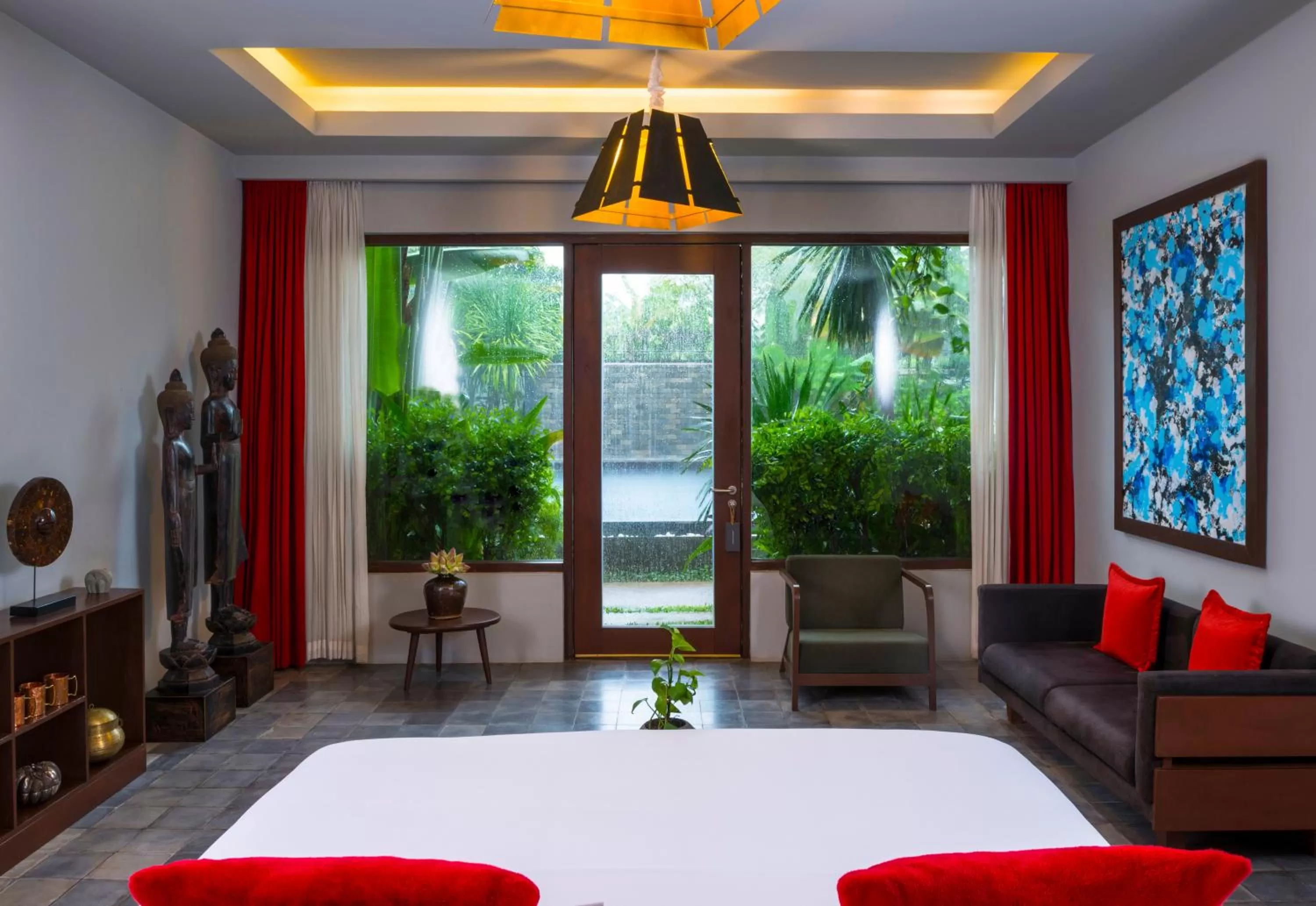 Suite Pool View in Sokkhak Boutique Resort & Spa