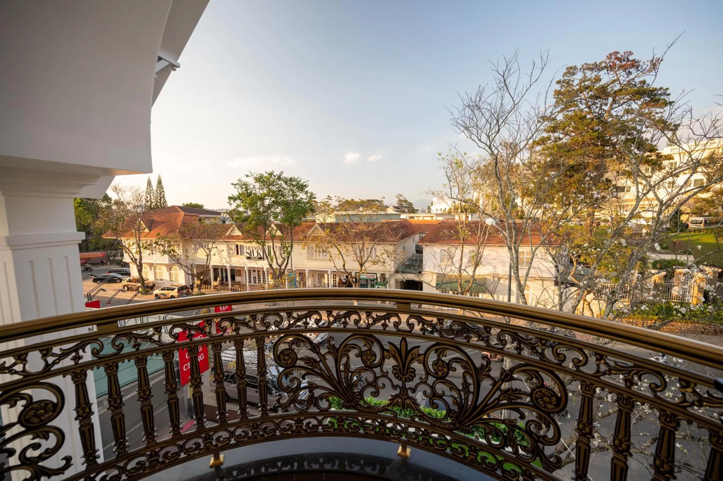 Apartment with Balcony in La Fleur Premium Central Apartment Hotel