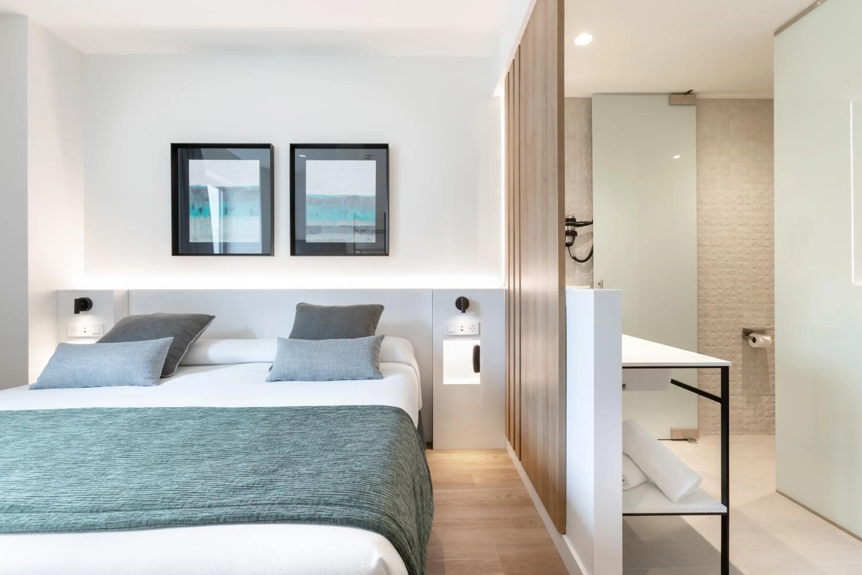 Executive Double or Twin Room in Alexandre Fira Congress