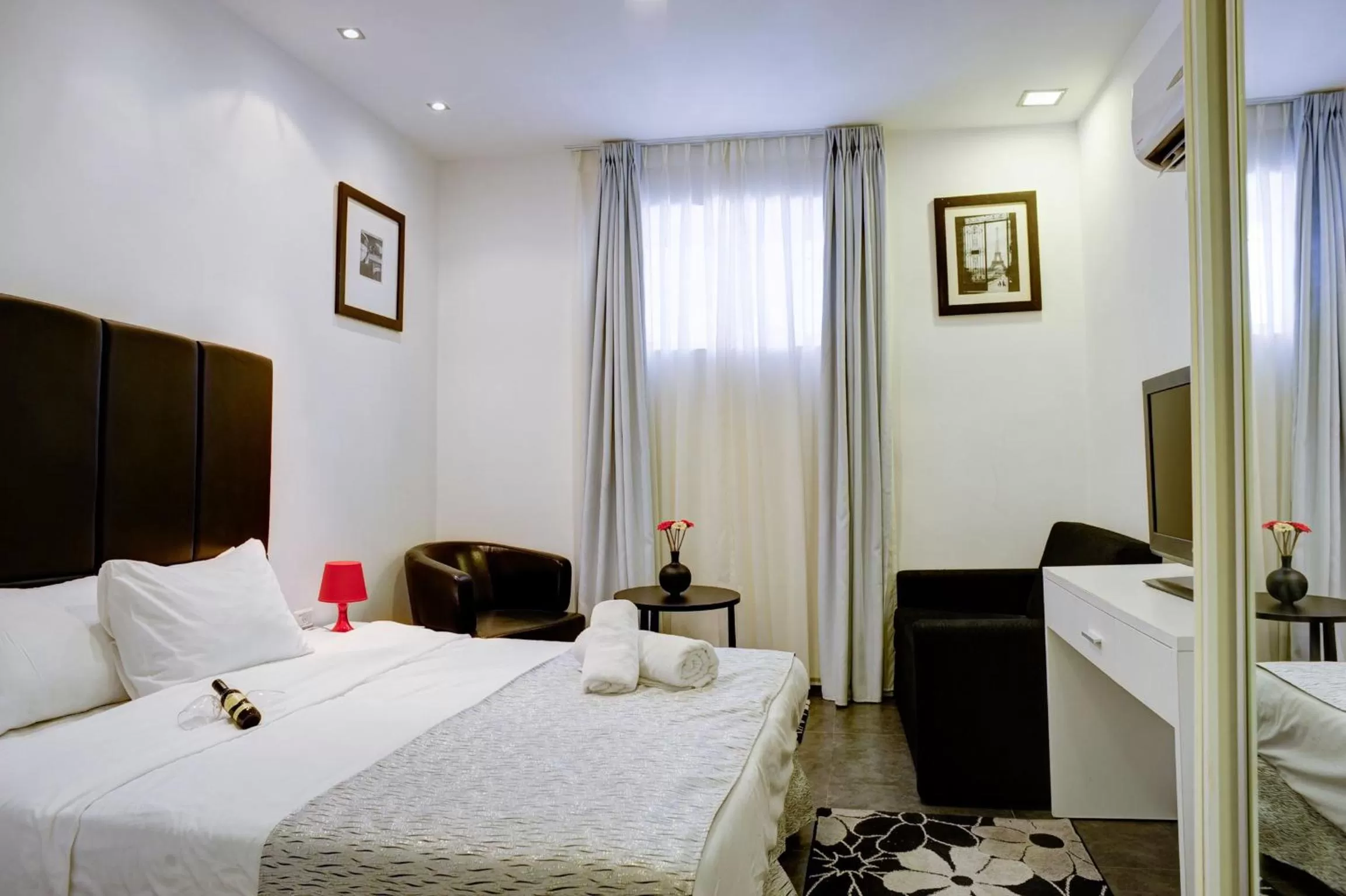 Comfort Studio in Geula Suites BY RAPHAEL HOTELS