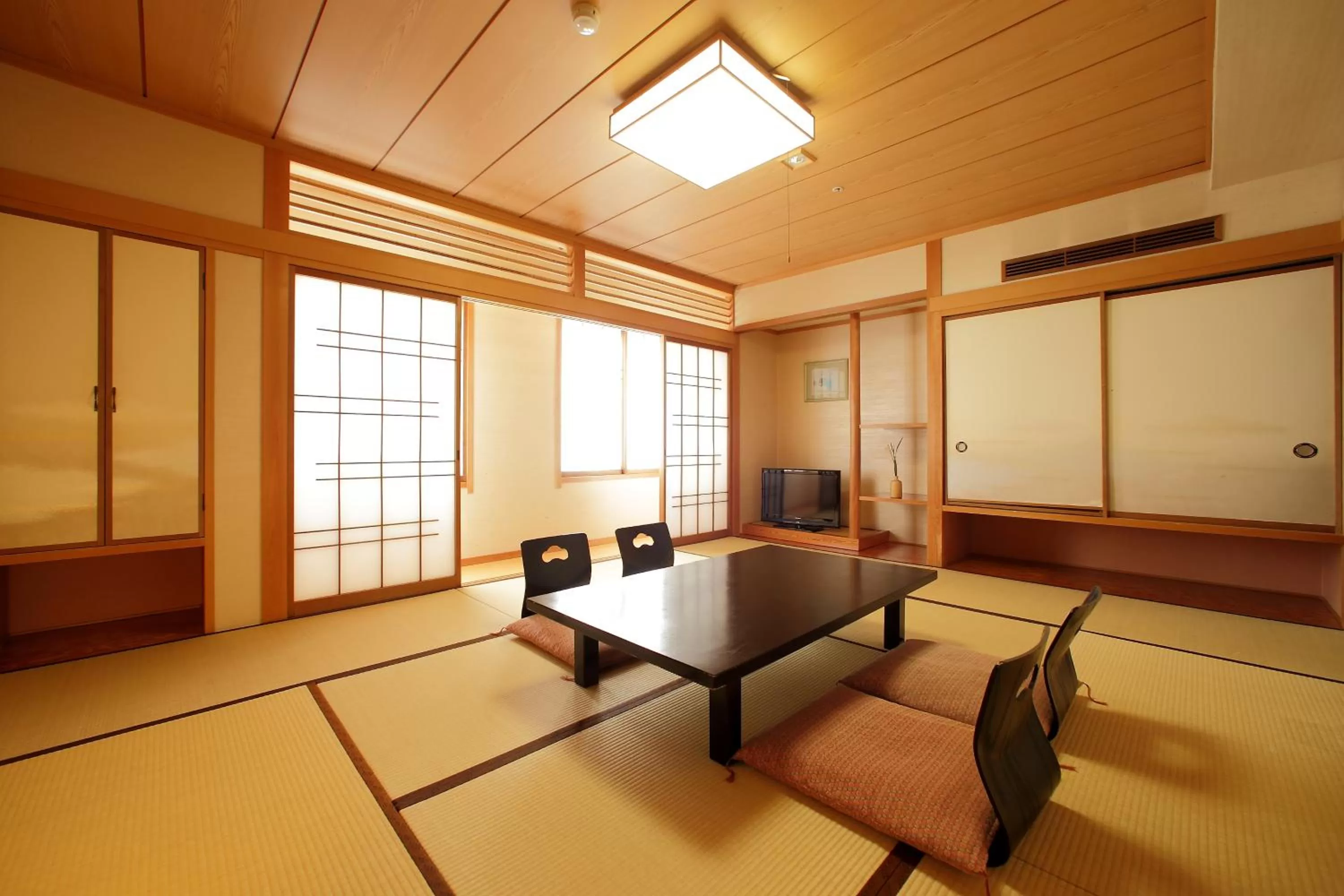 Japanese-Style Room in Quintessa Hotel Iseshima