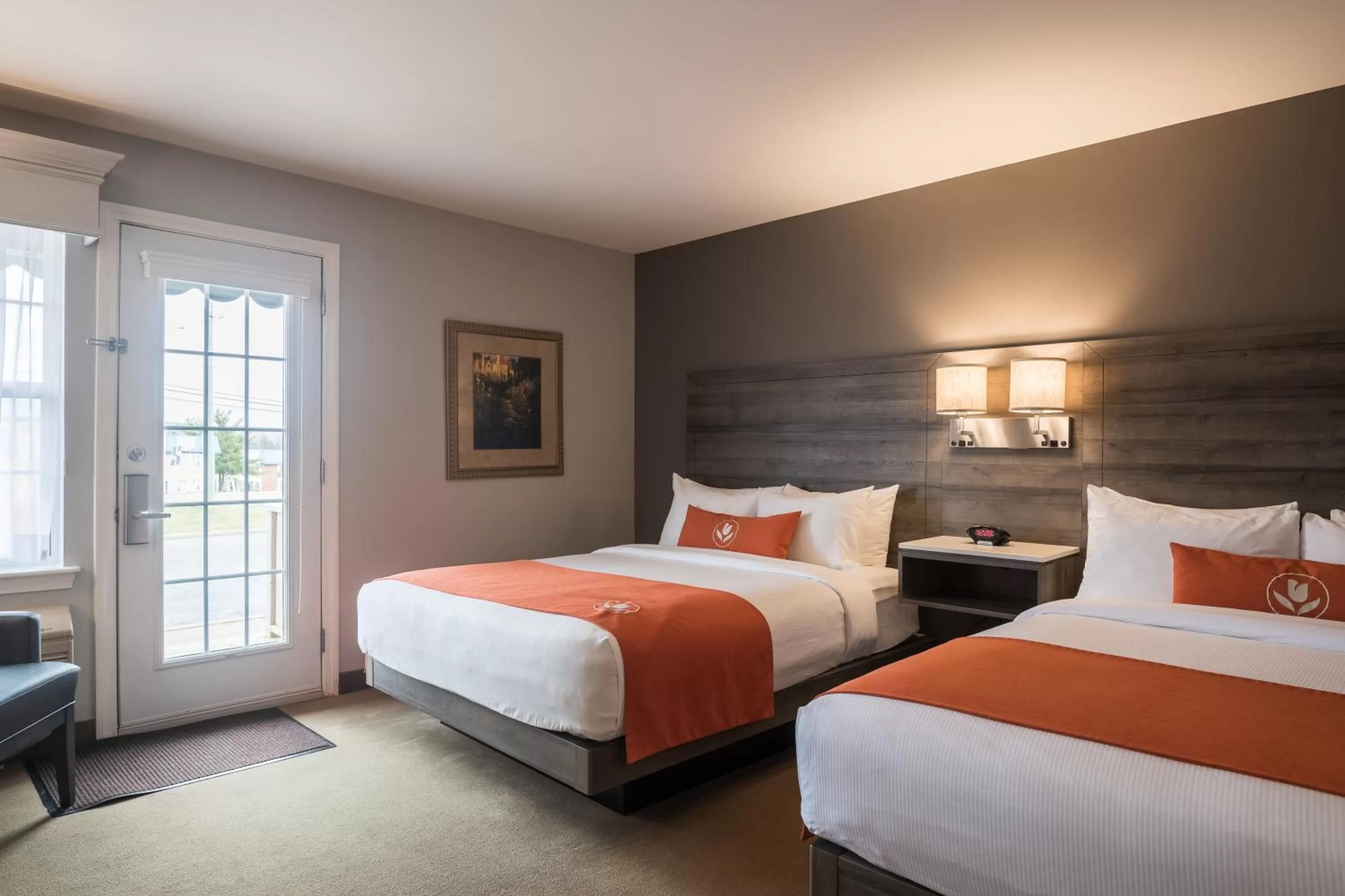 First Floor Queen Room with Two Queen Beds in Amsterdam Inn & Suites Moncton