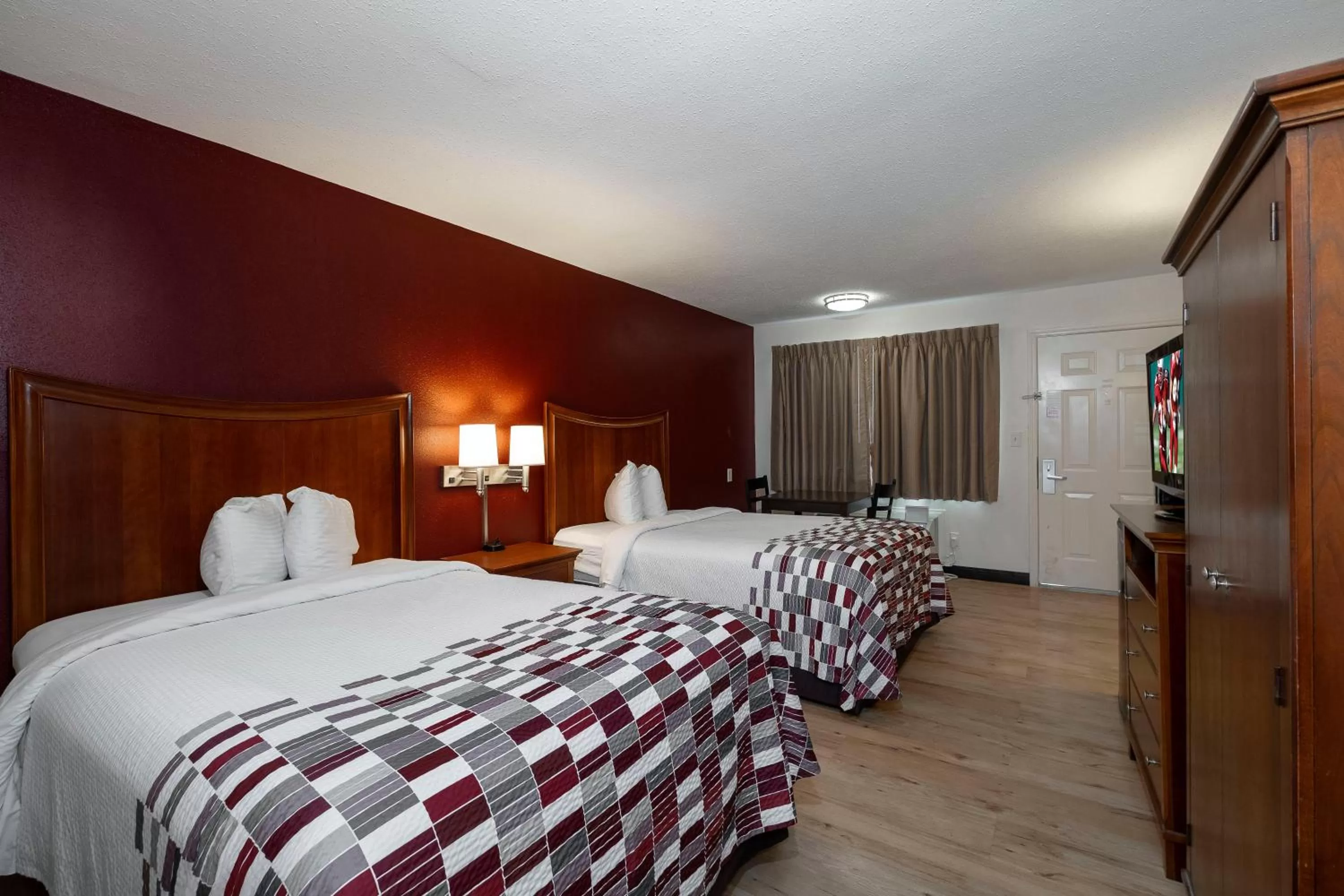 Deluxe Room with Two Double Beds Second Floor Non-Smoking in Red Roof Inn Dothan