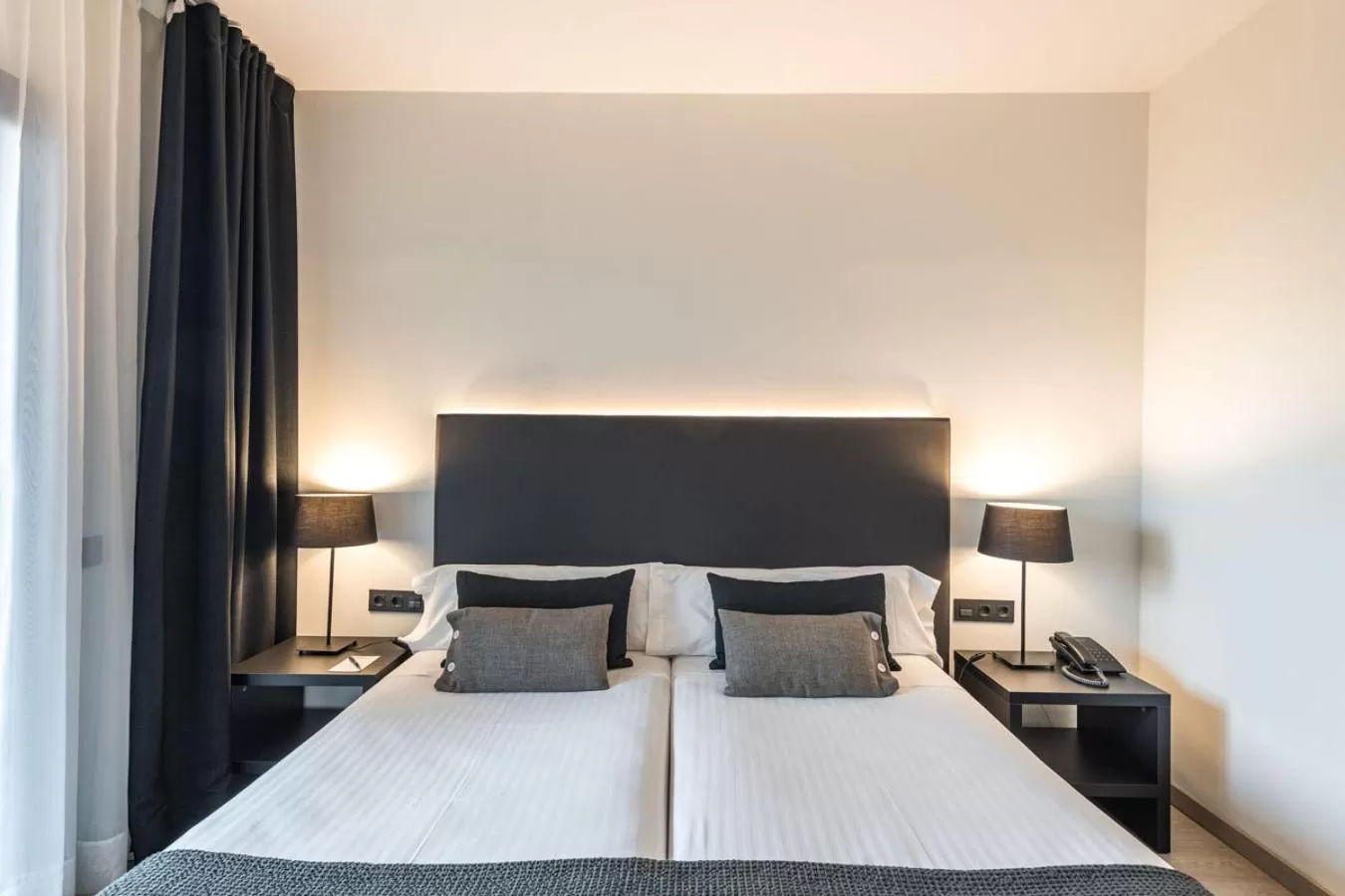 Double or Twin Room in Hotel Paseo de Gracia