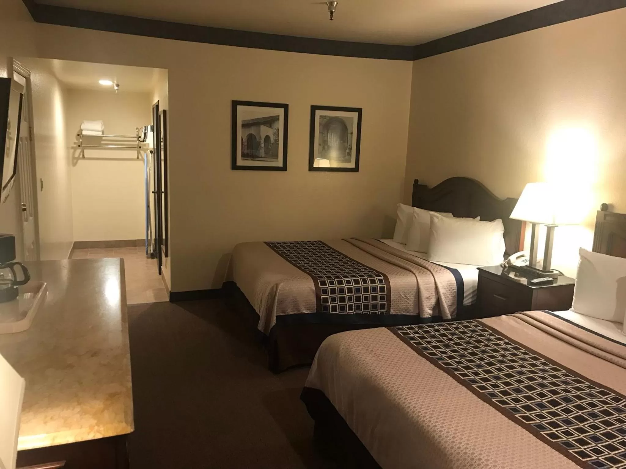 Family Room in Oakridge Inn