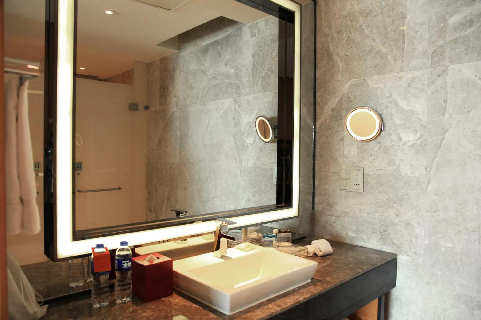 Superior Suite in Crowne Plaza Yangzhou, an IHG Hotel