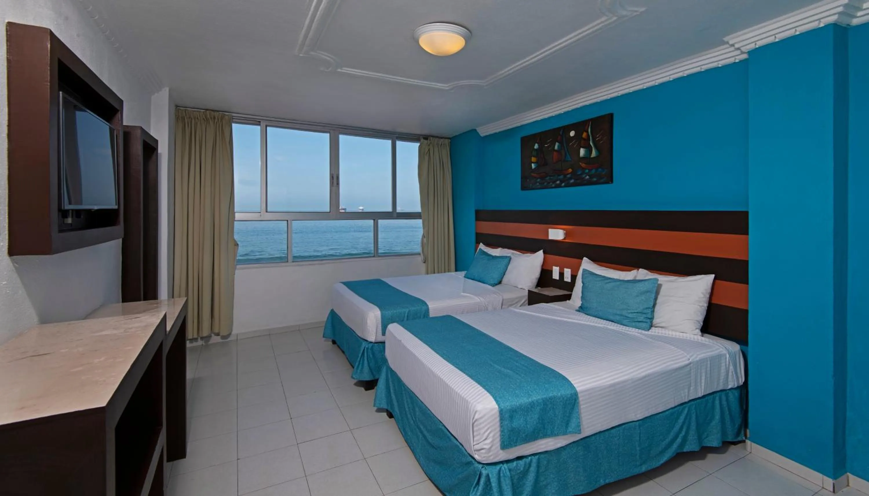 Twin Room with Sea View in Hotel Fiesta Mexicana