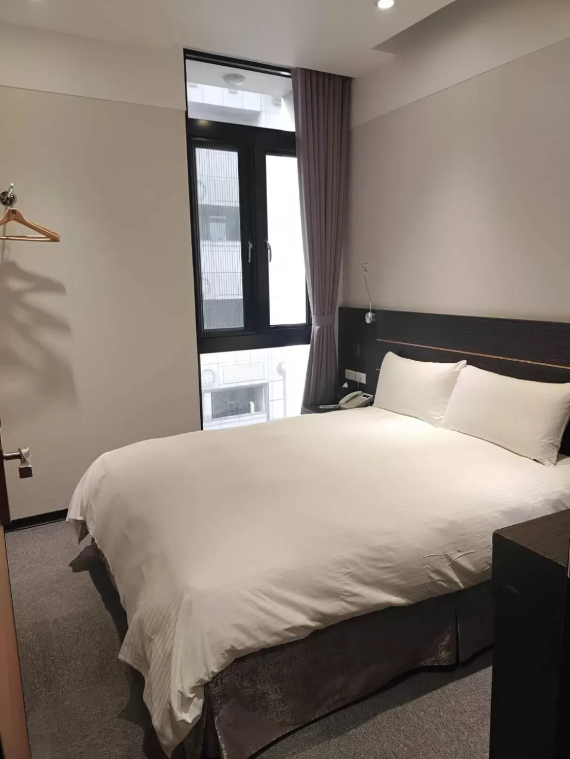 Standard Double Room in Yi Su Hotel-Taipei Ningxia