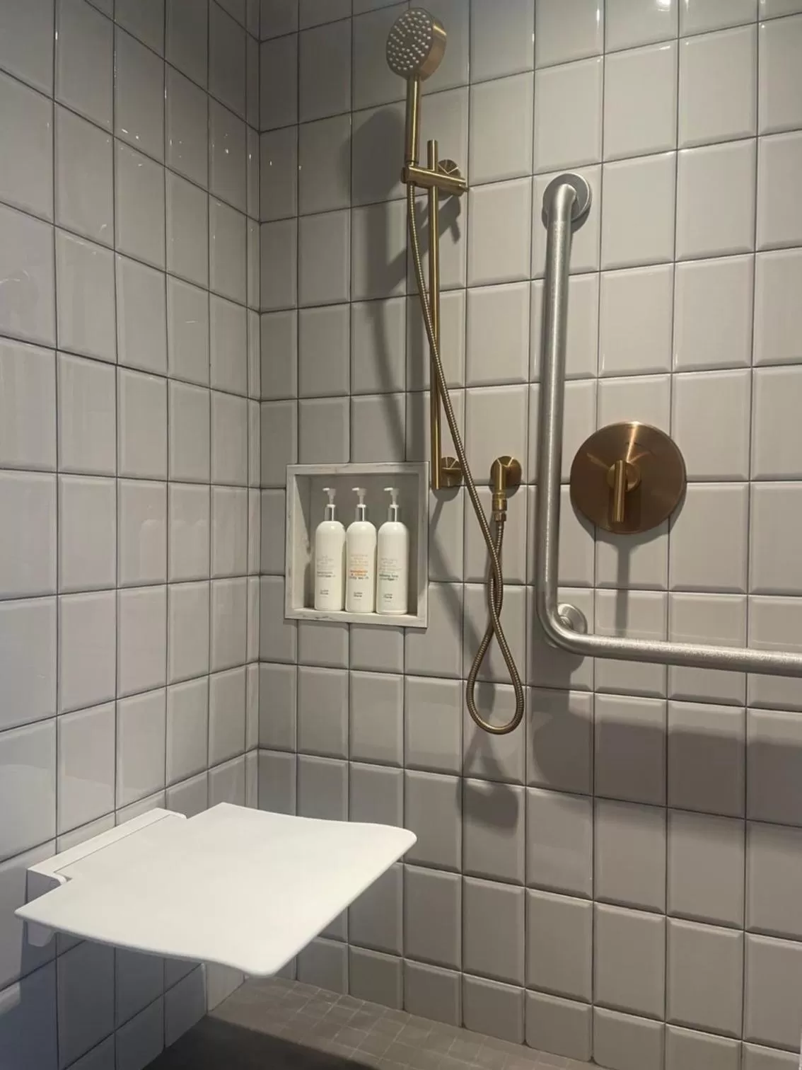 King Room with Mobility Accessible Roll-In Shower - Non-Smoking in Kimpton Saint George Hotel by IHG