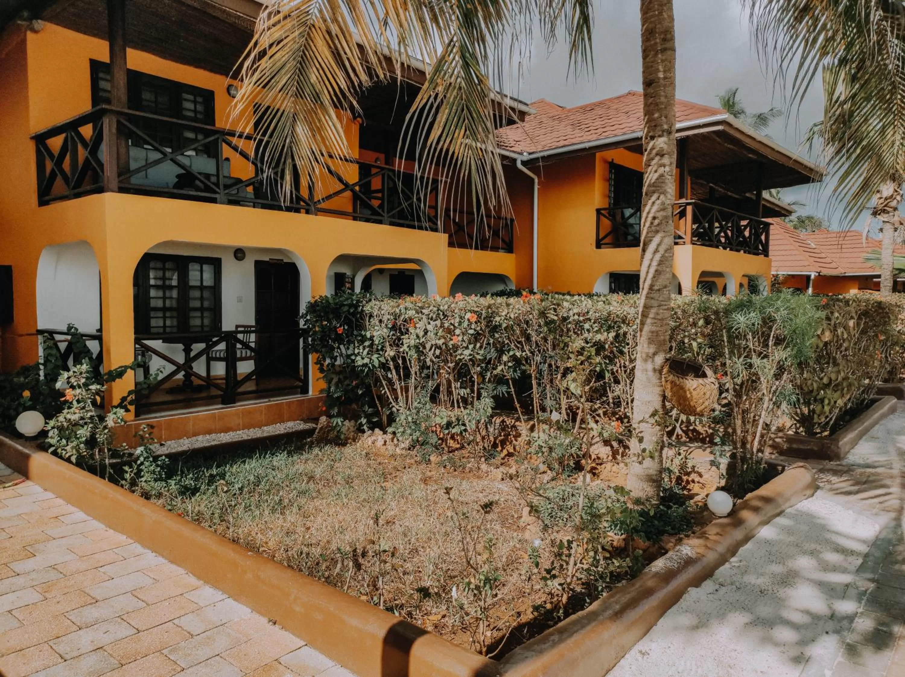 Duplex Suite in Mnarani Beach Cottages