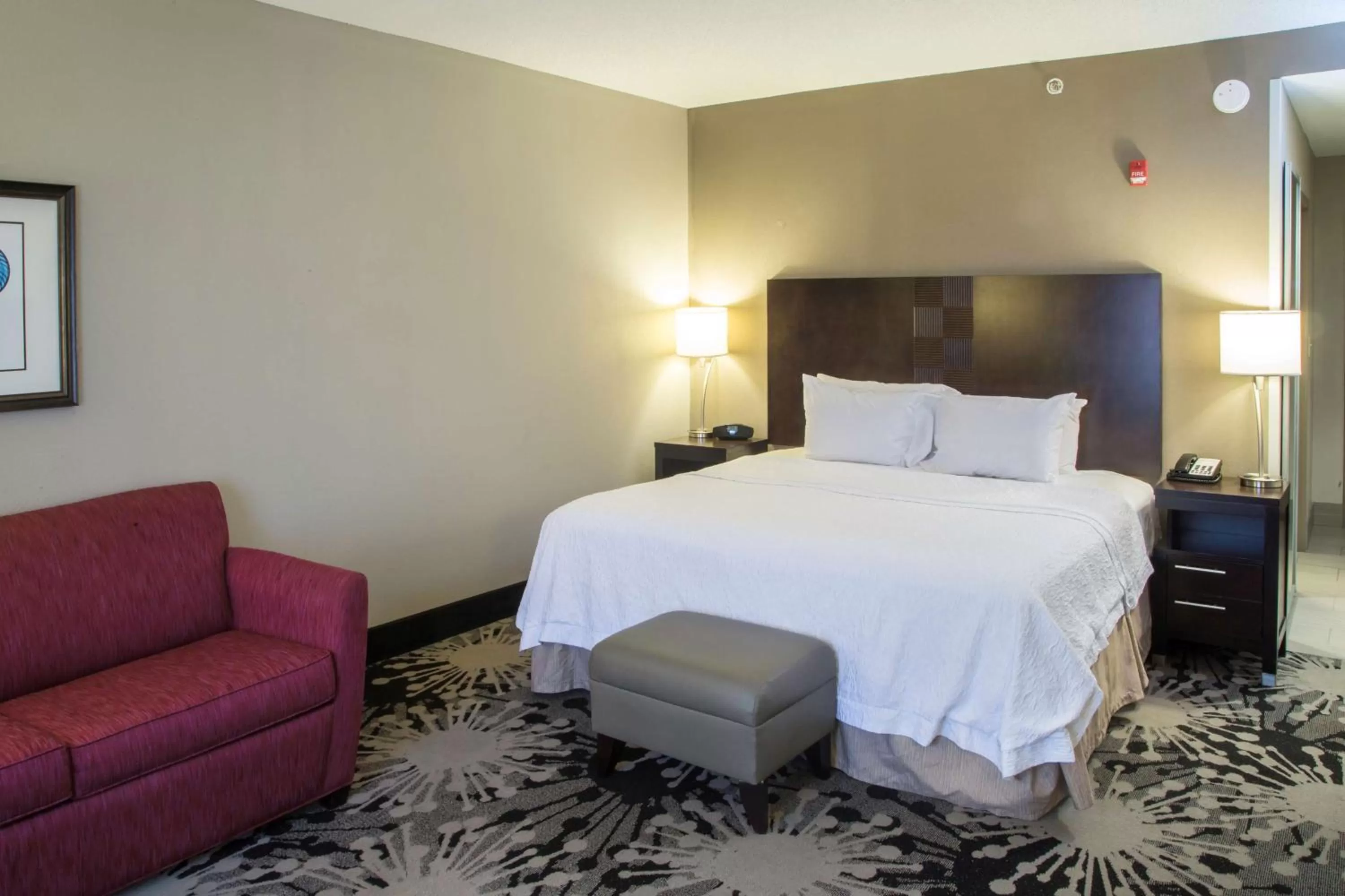 King Studio Suite with Sofa Bed - Non-Smoking in Hampton Inn Oxford/Conference Center