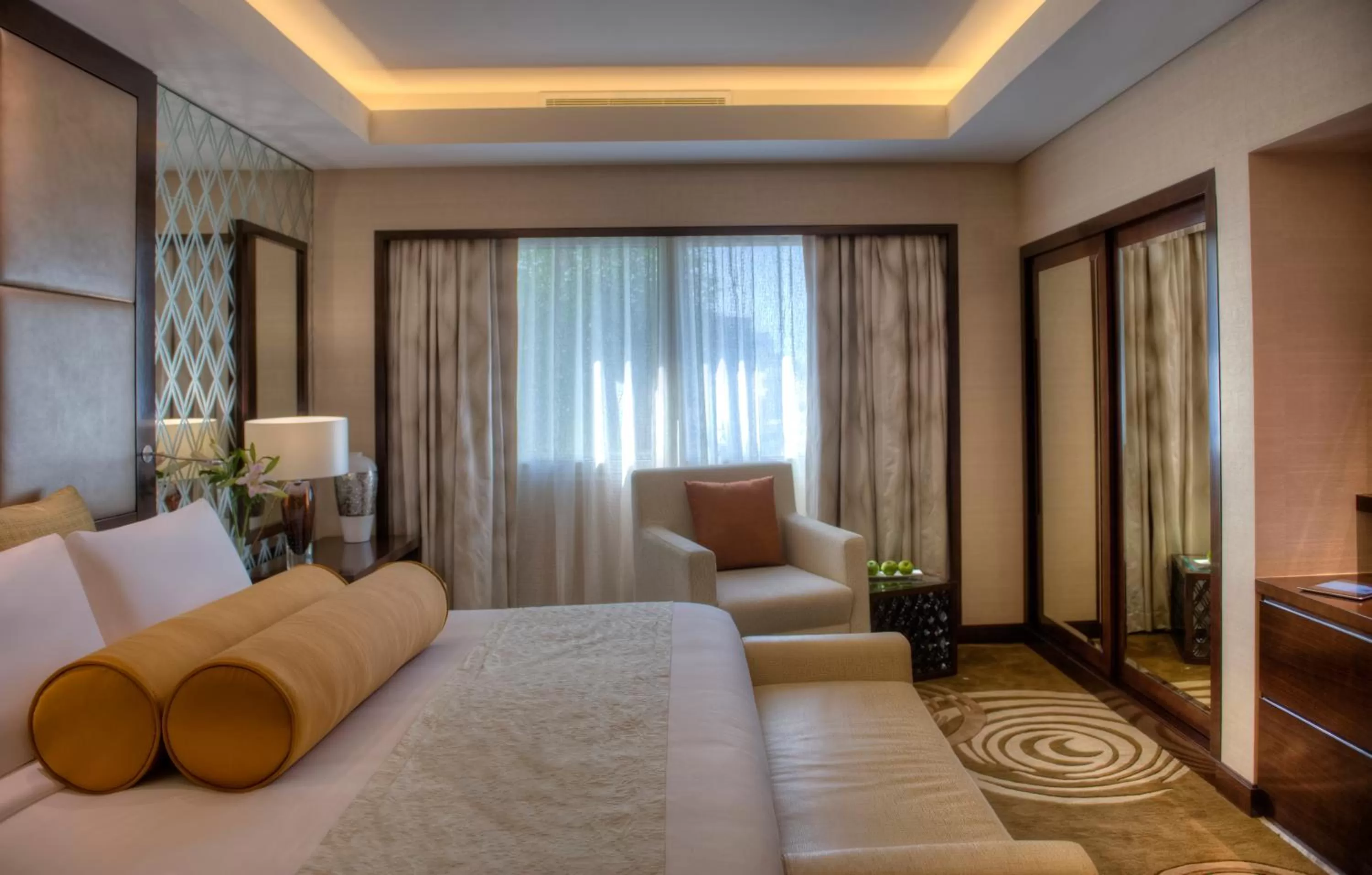 Presidential King Suite - Smoking in Crowne Plaza Dubai Deira by IHG