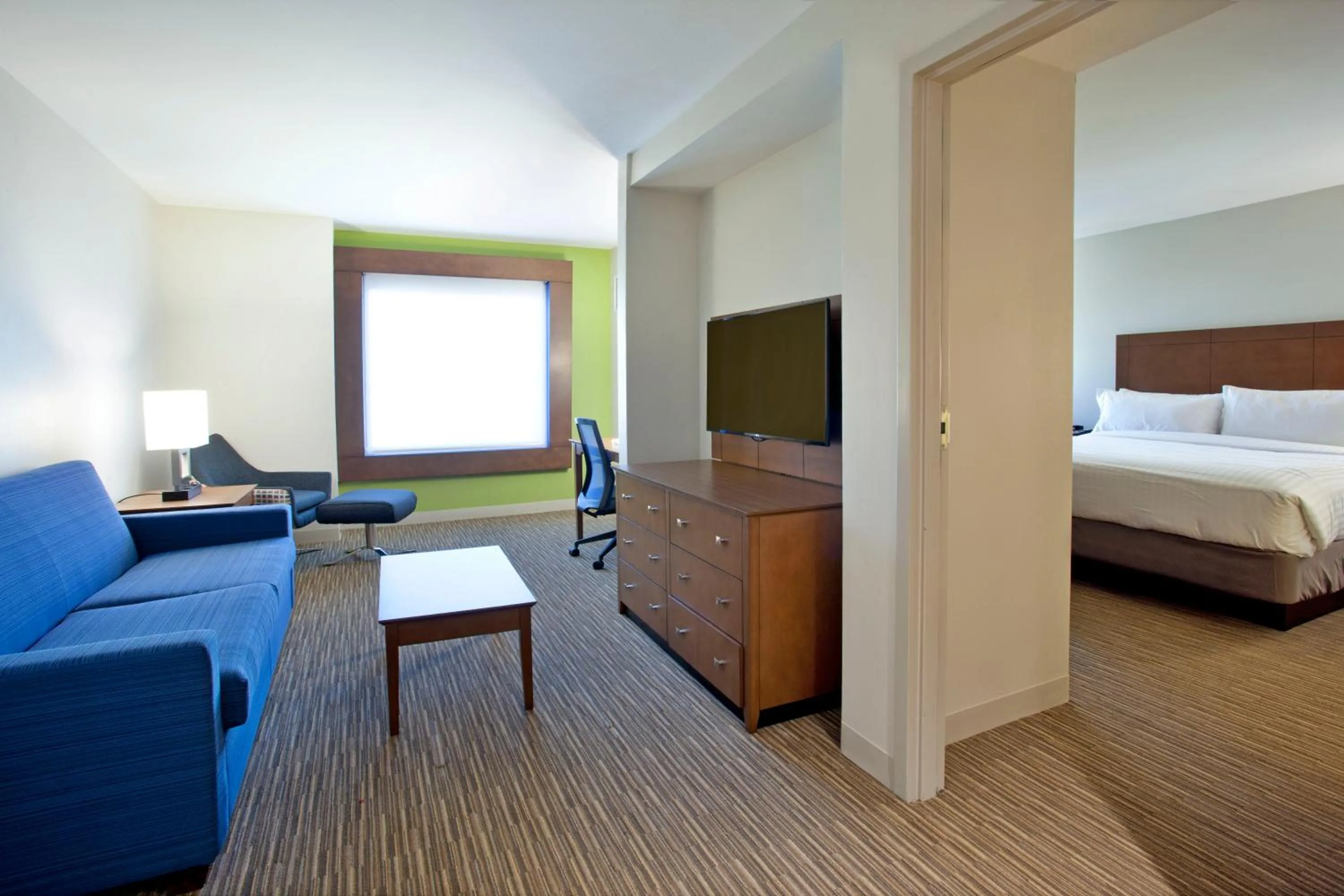 One-Bedroom Suite with King Bed Mobility Access Tub - Non-Smoking in Holiday Inn Express Hotel & Suites Austin Downtown - University by IHG