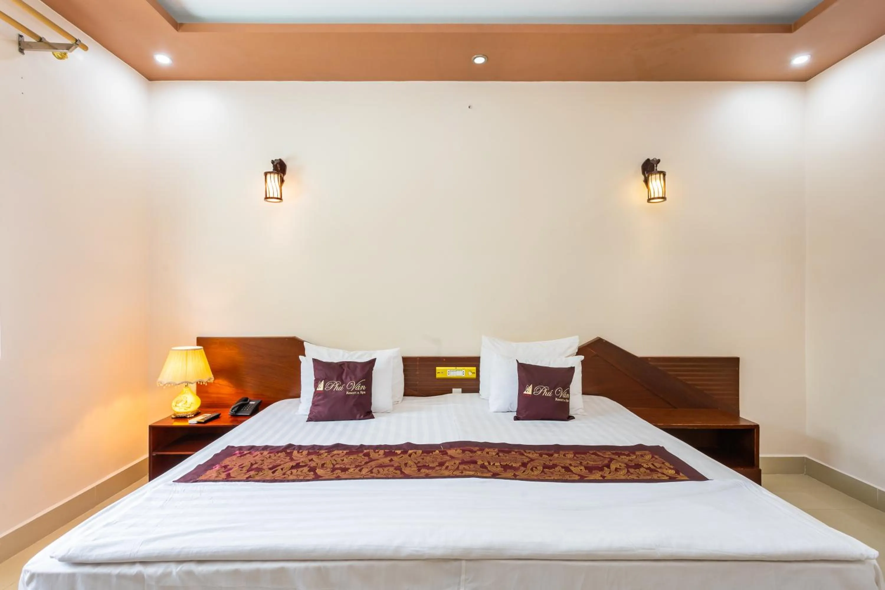 Deluxe Double or Twin Room in Phu Van Resort & Spa Phu Quoc