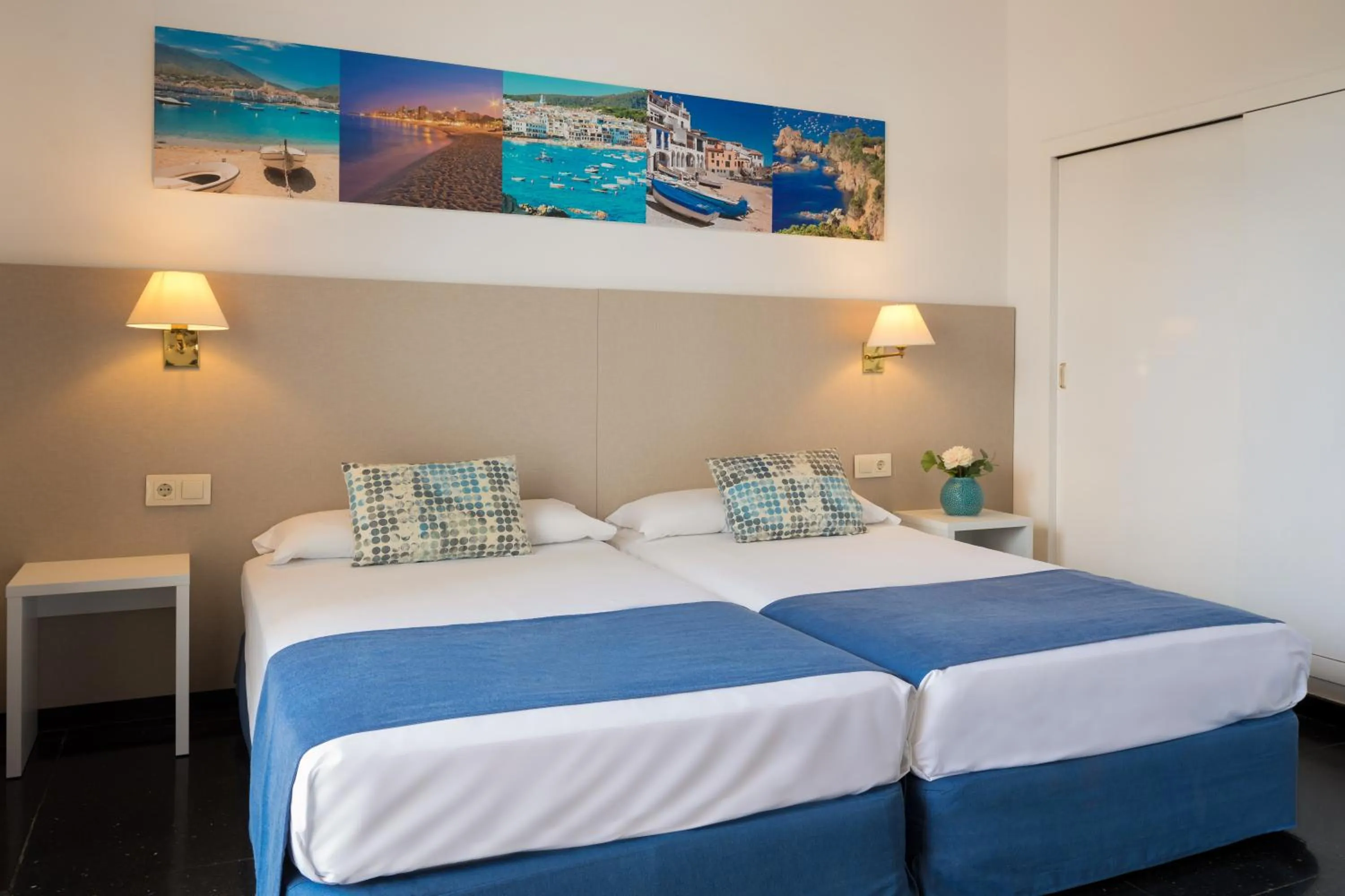 Standard Twin Room in htop Caleta Palace #htopBliss