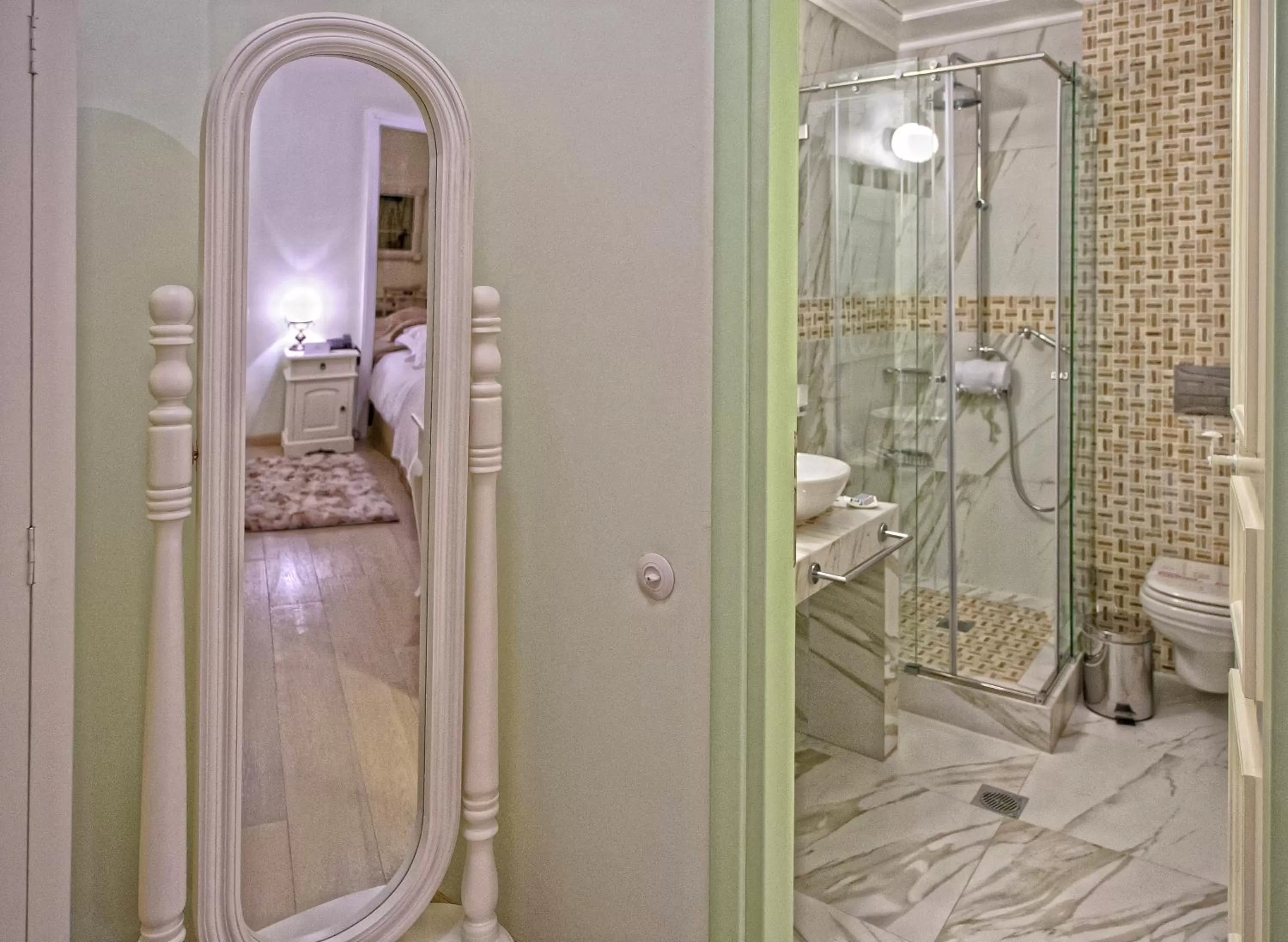 Junior Suite with Extra Bed in Orologopoulos Mansion Luxury Hotel