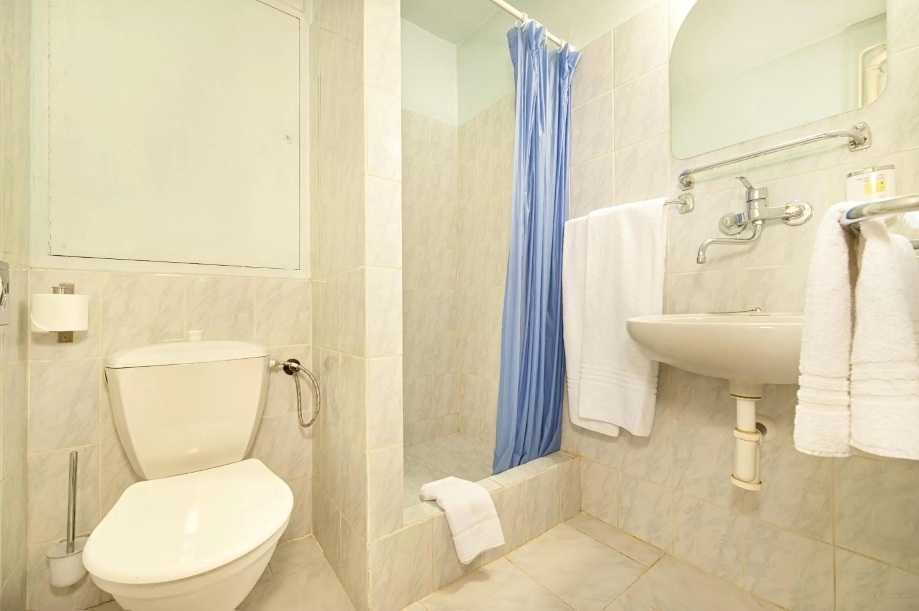 Triple Room in Hotel Henrietta