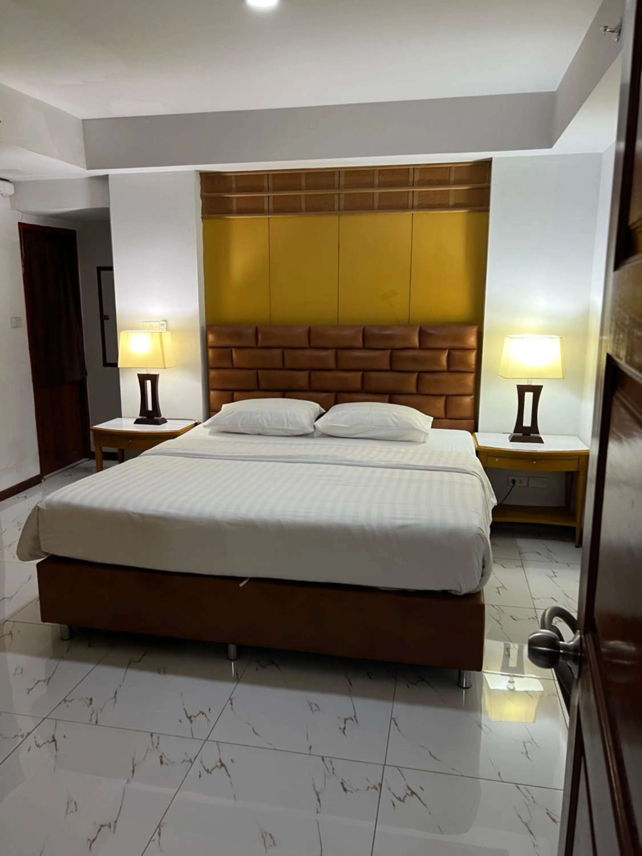 Two Bedroom Family Suite in Mall Suites Hotel