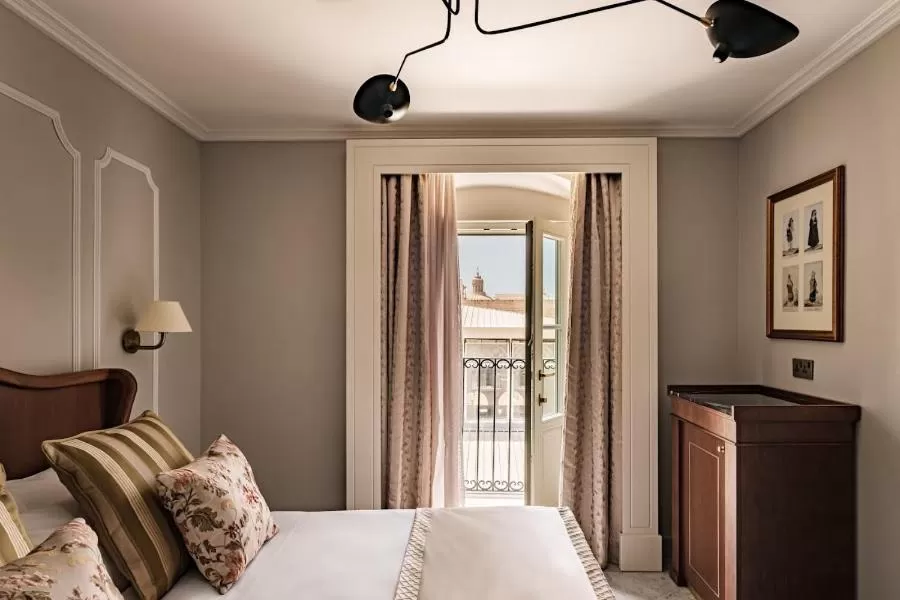 Double or Twin Room with Balcony in The Gomerino Hotel