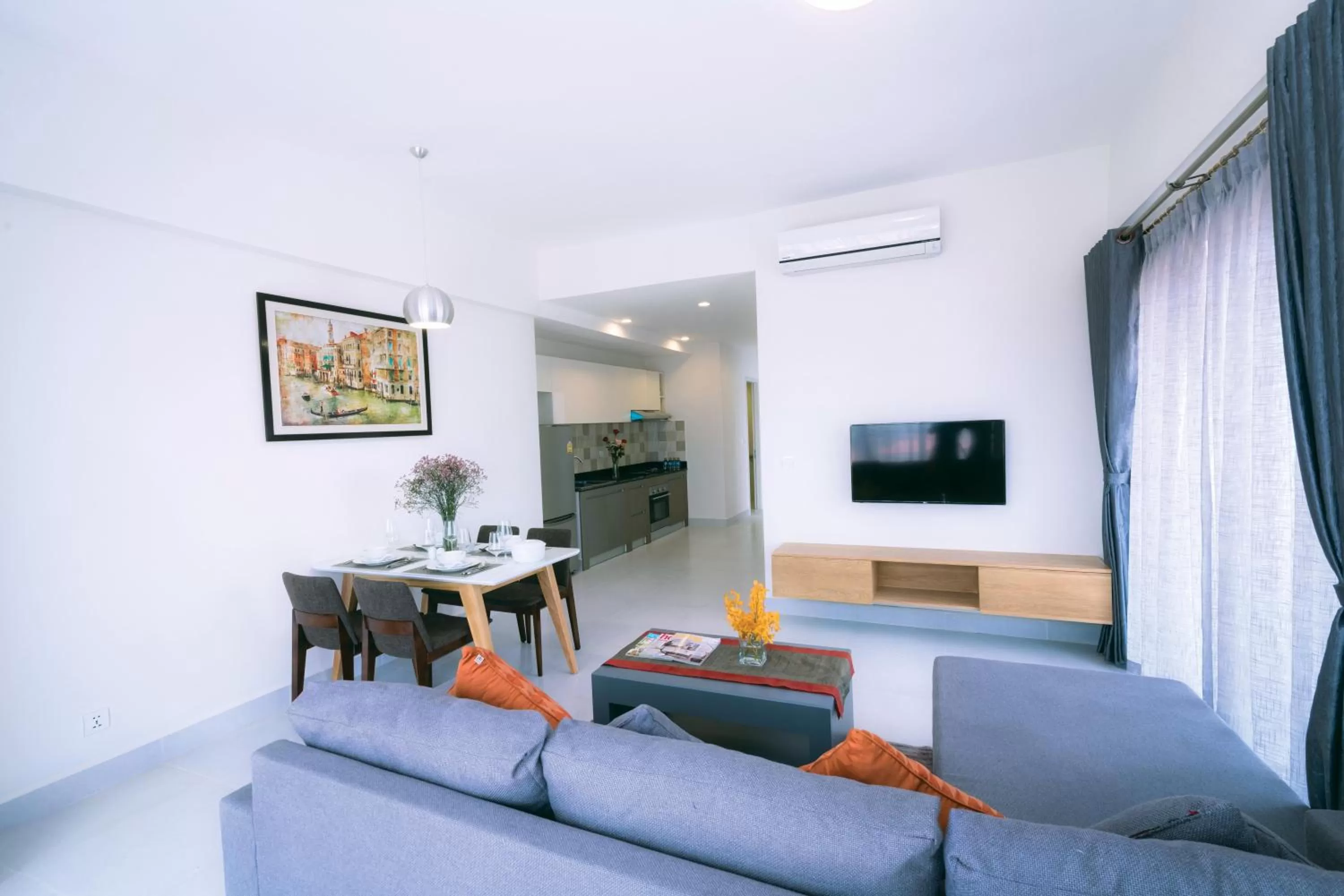 TV and multimedia in Sun Apartment