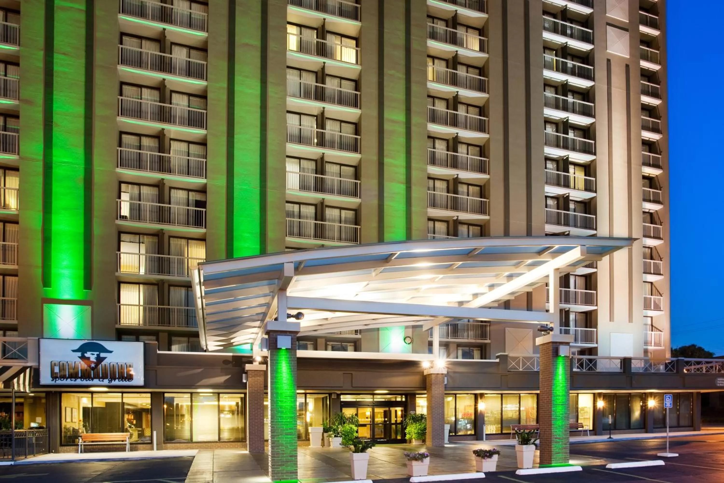 Holiday Inn Nashville - Vanderbilt - Dwtn by IHG