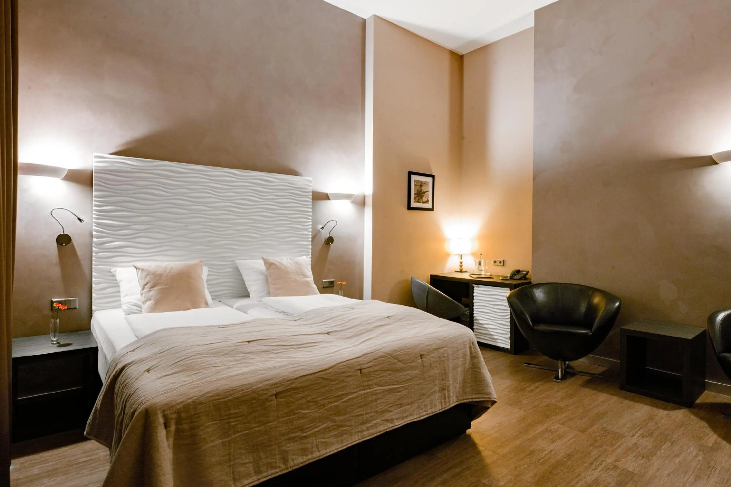 Deluxe Double Room in Artim Hotel