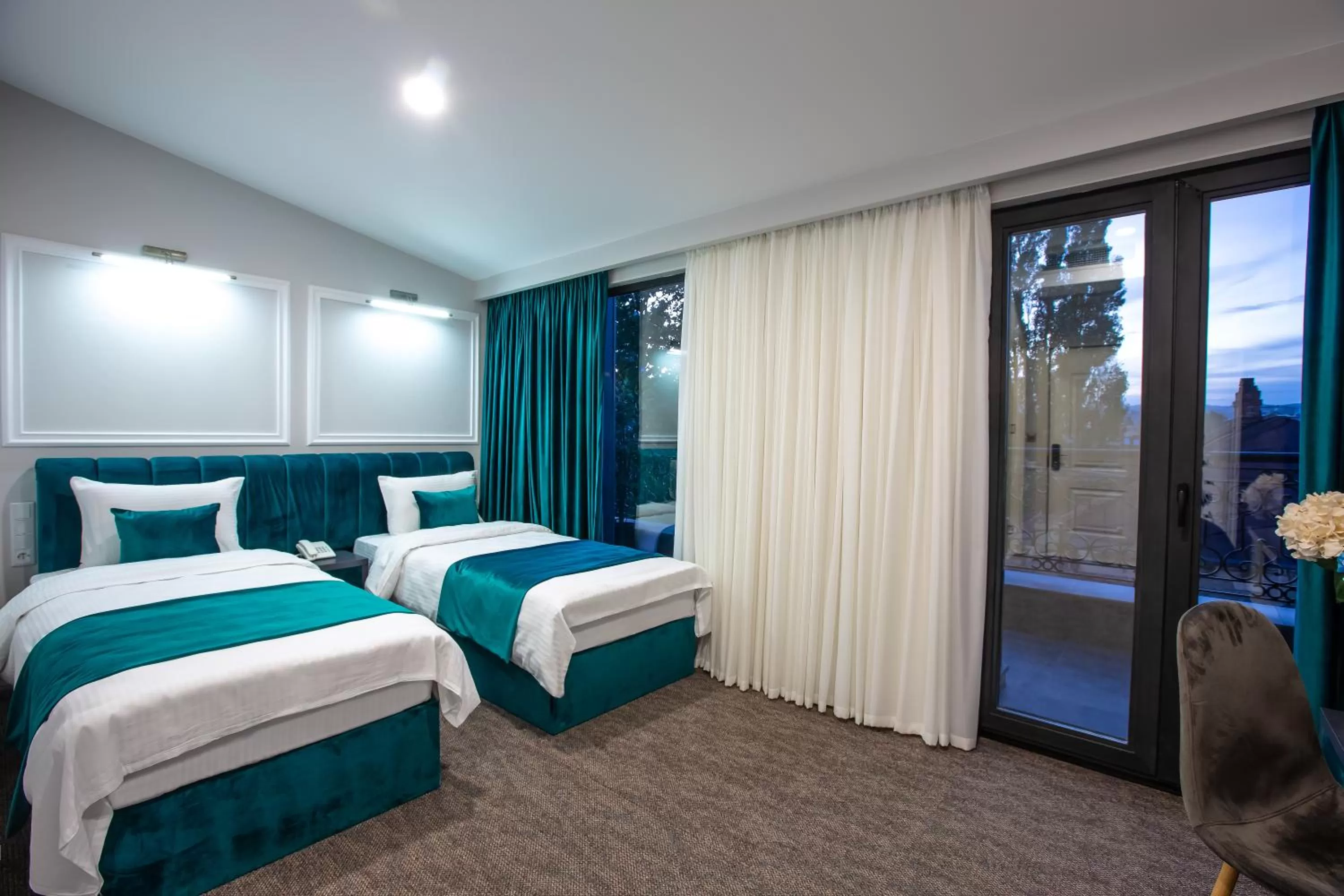 Deluxe Room - single occupancy in Royal Inn