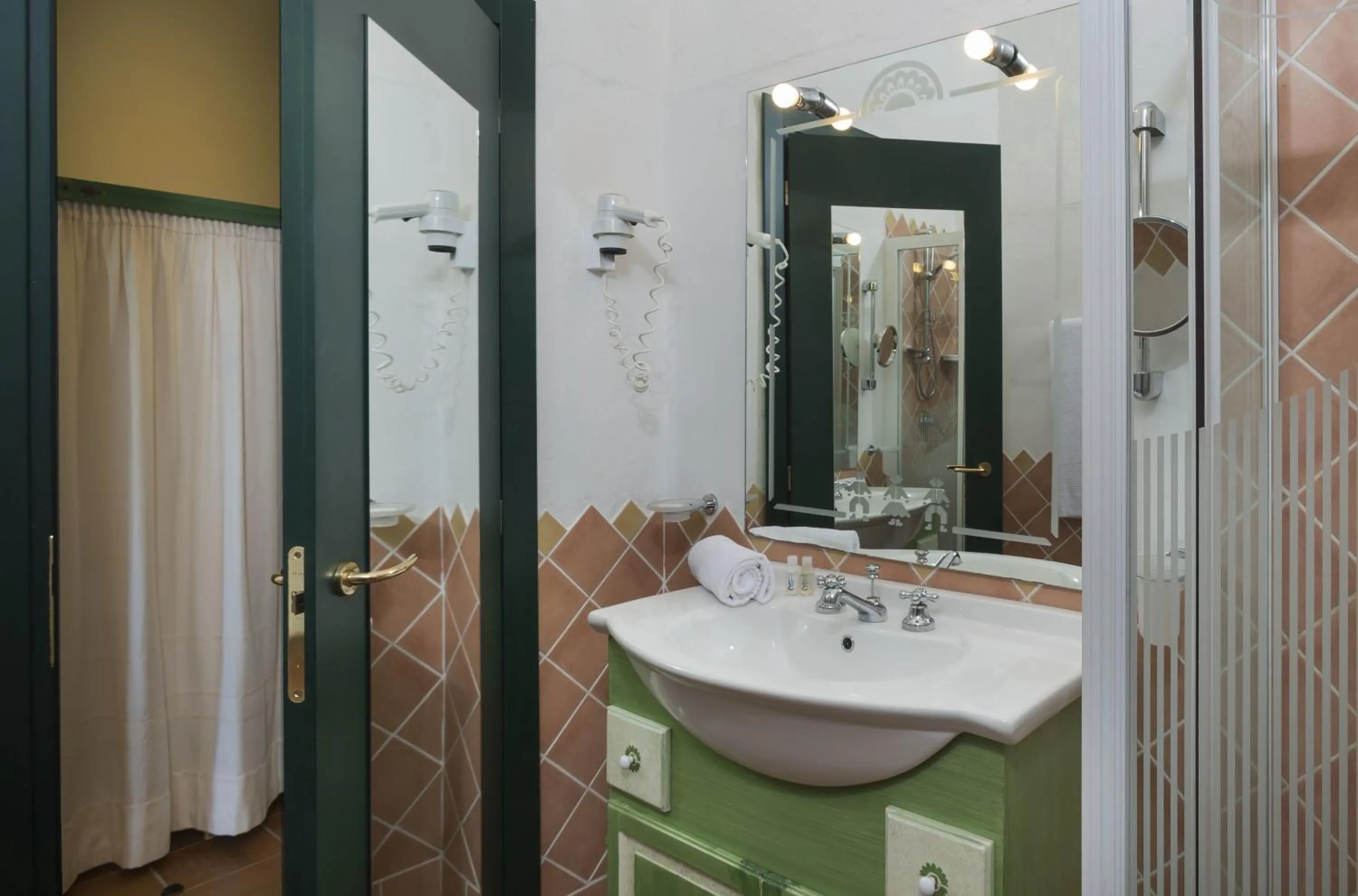 Superior Double or Twin Room with Sea View in Hotel Rocce Sarde