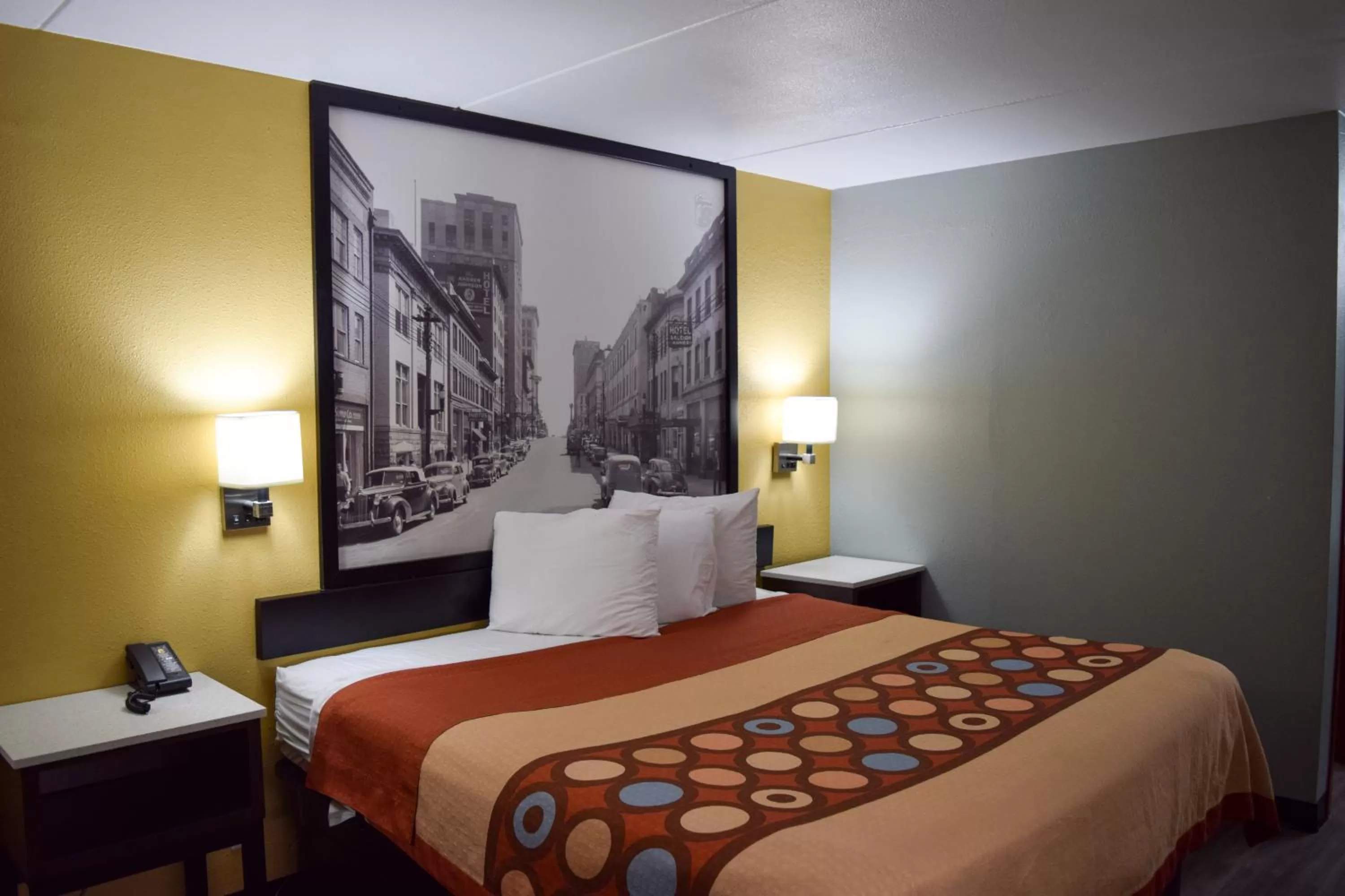 King Room - Smoking  in Super 8 Downtown Raleigh