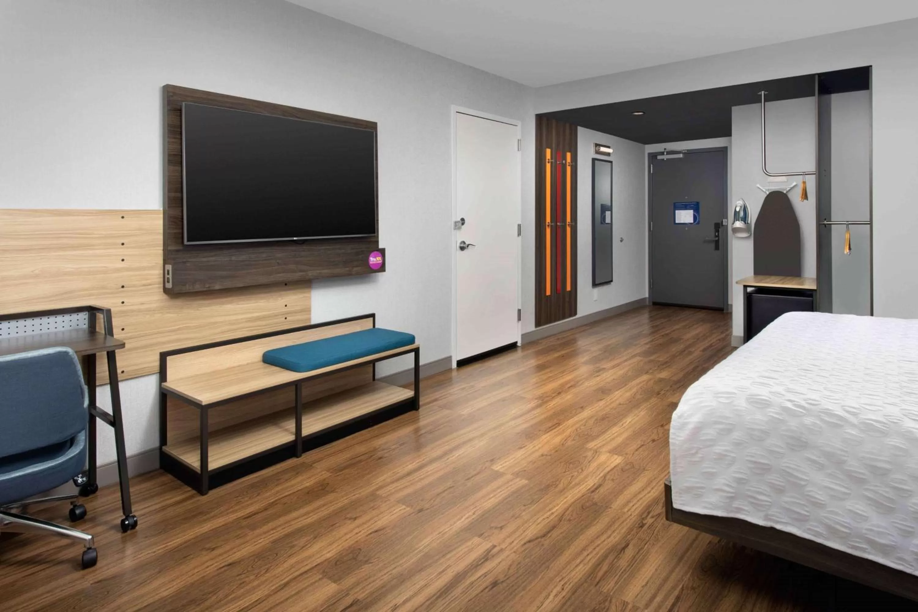 King Room - Hearing Access in Tru By Hilton Nashville Downtown Convention Center