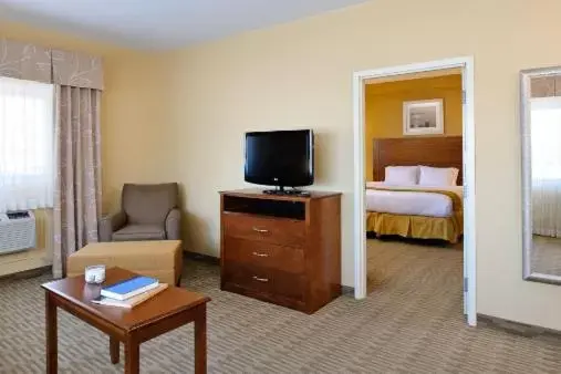 Holiday Inn Express Philadelphia Airport by IHG Holiday Inn Express Philadelphia Airport by IHG
