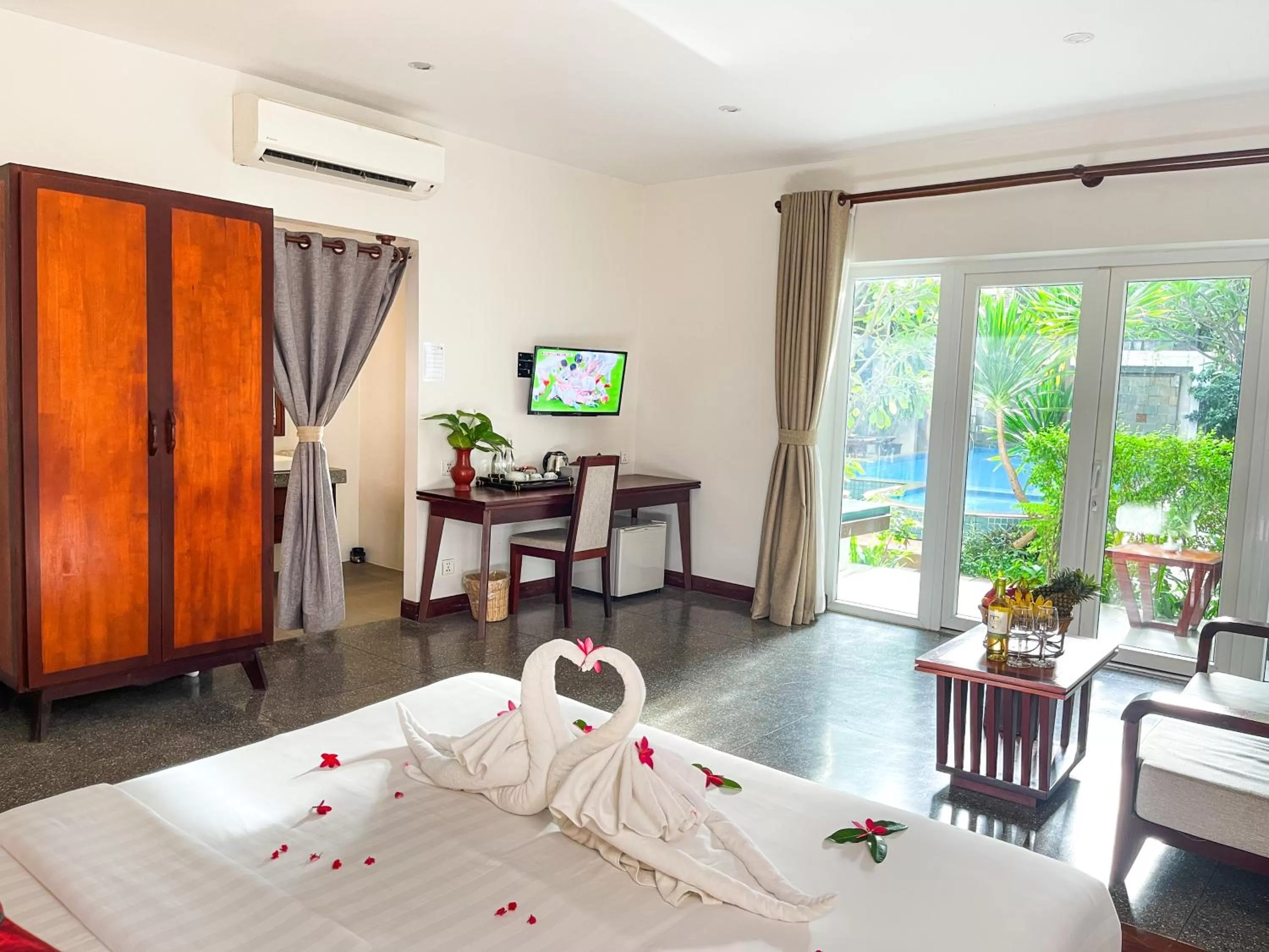 Honeymoon Suite With Balcony Pool View in Indra Angkor Residence