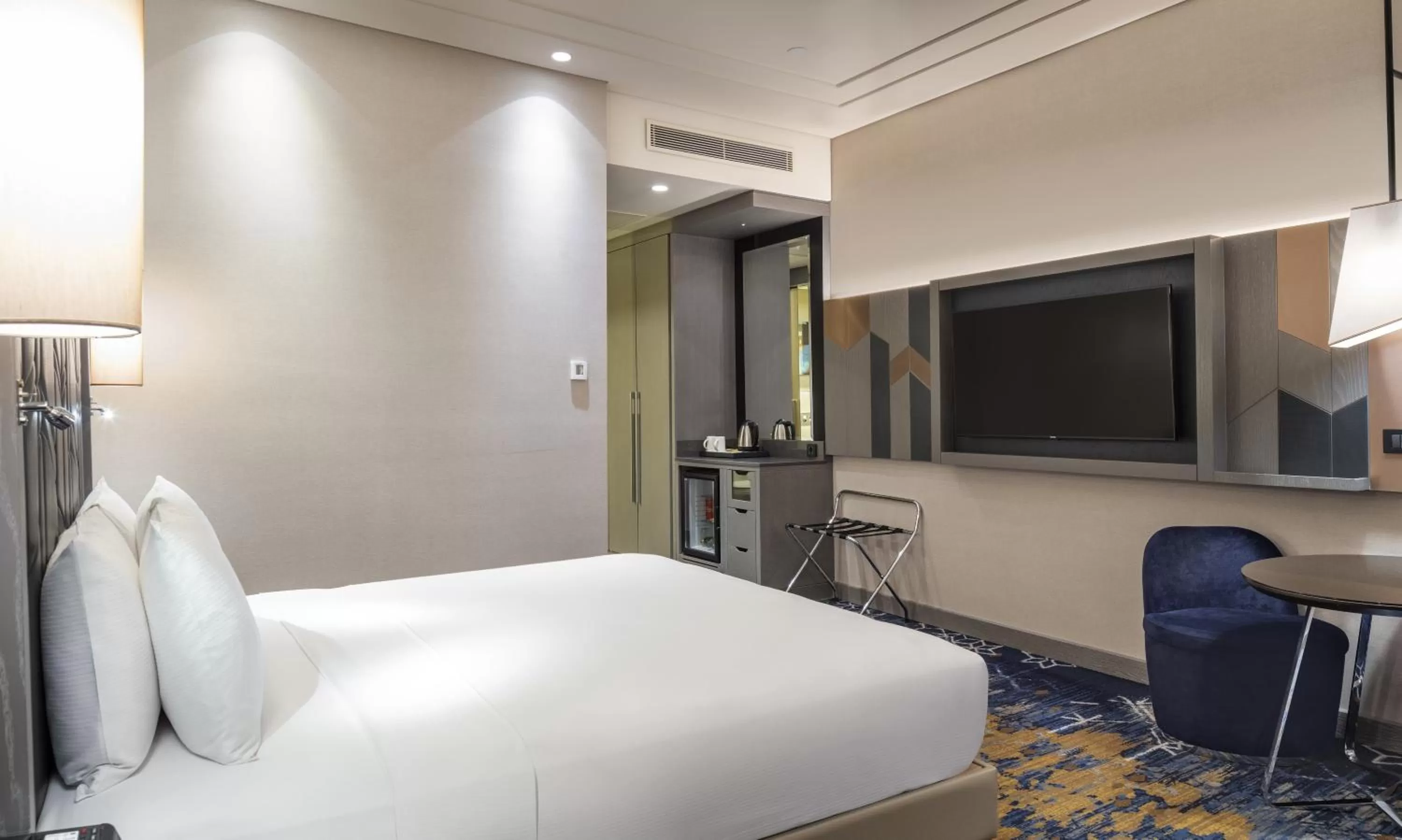 Executive King Room with Sea View in Hilton Istanbul Bakirkoy