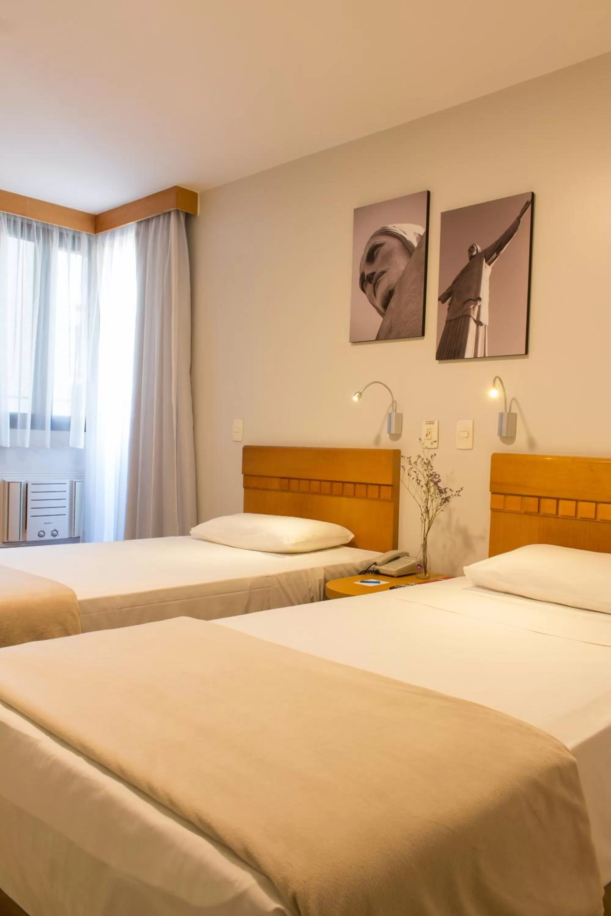 Superior Single Room with Two Single Beds in Rio Hotel by Bourbon Curitiba