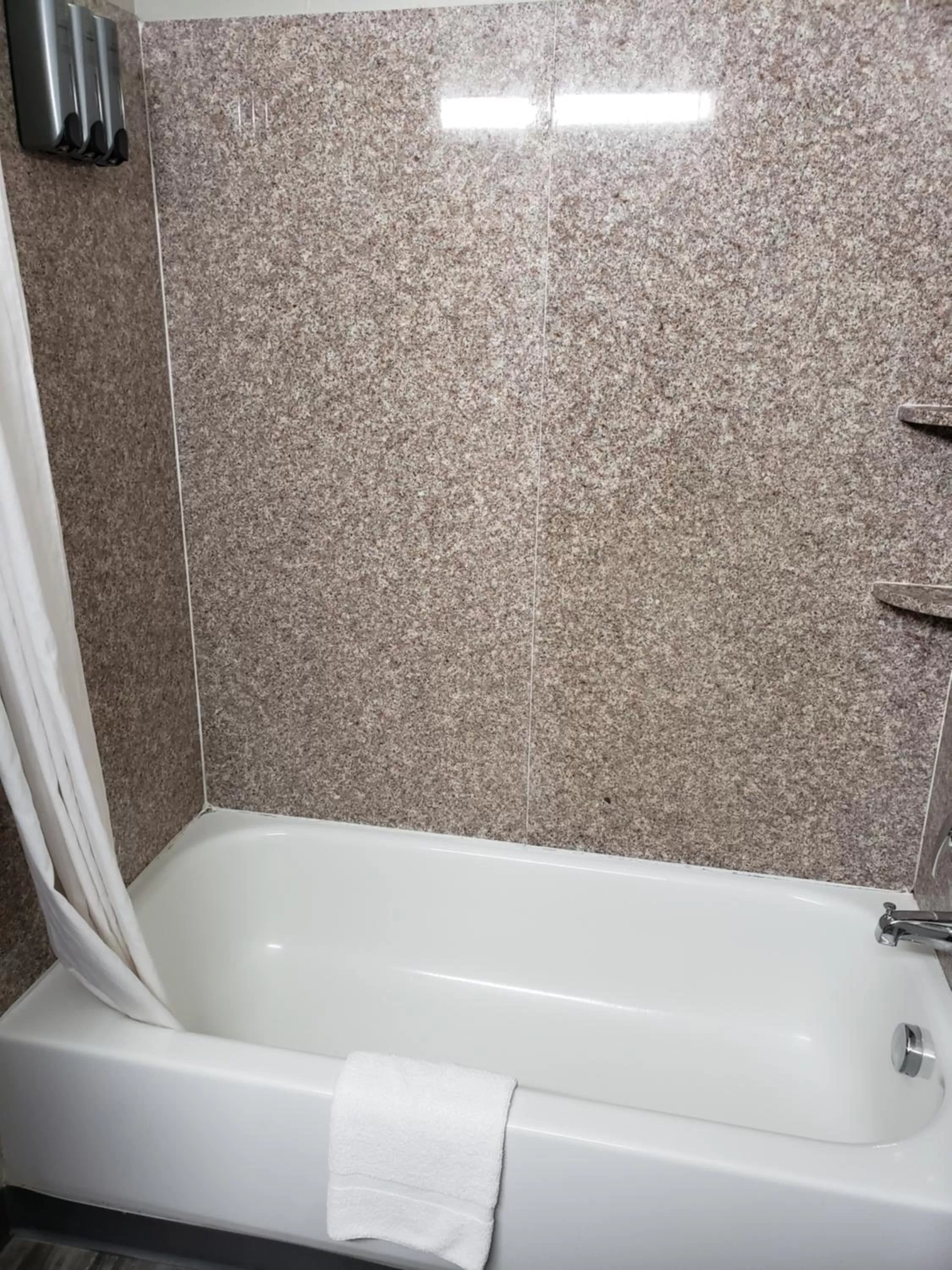 King Room - Non-Smoking in Days Inn & Suites by Wyndham Cleburne TX