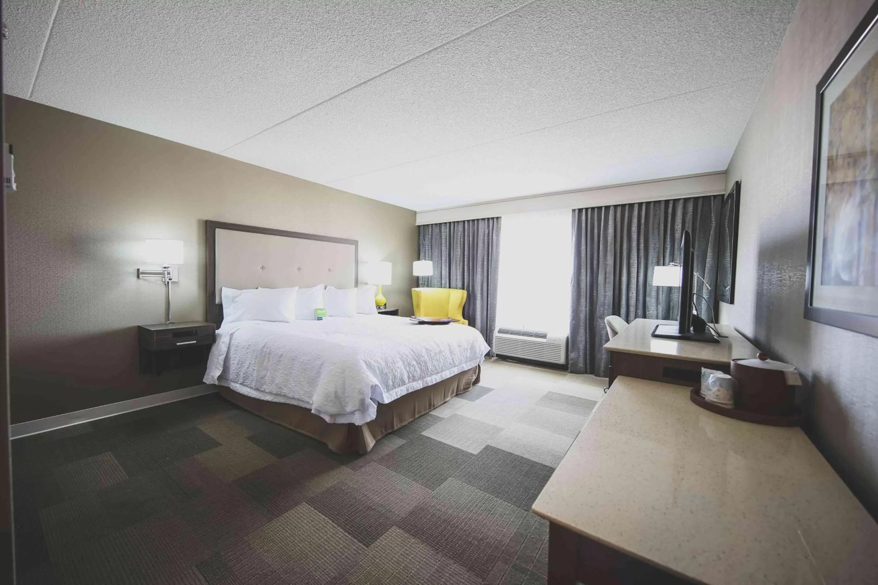 Standard King Room - Non-Smoking  in Hampton Inn & Suites by Hilton Bolton
