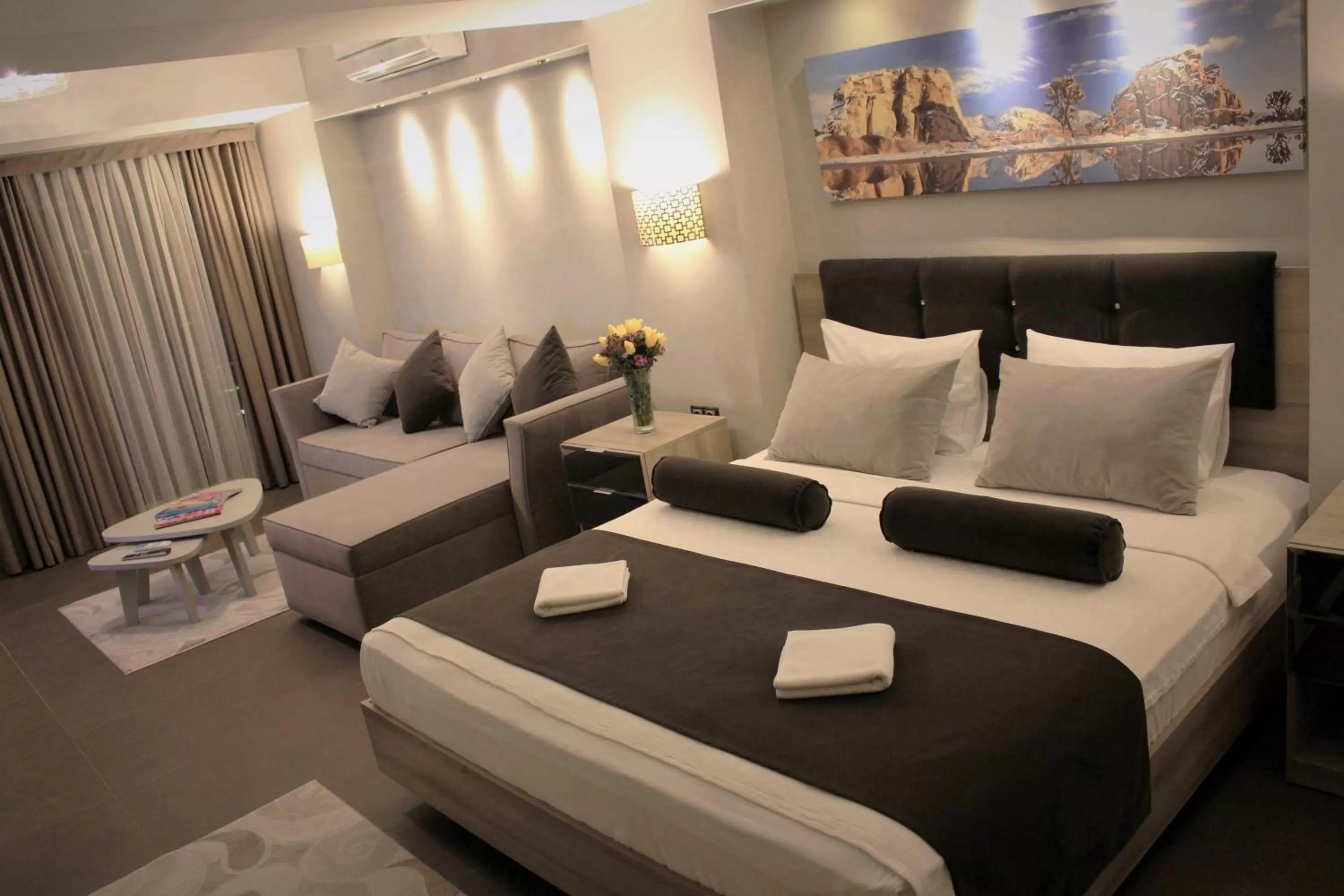 Deluxe Double Room in BC Pangaldi