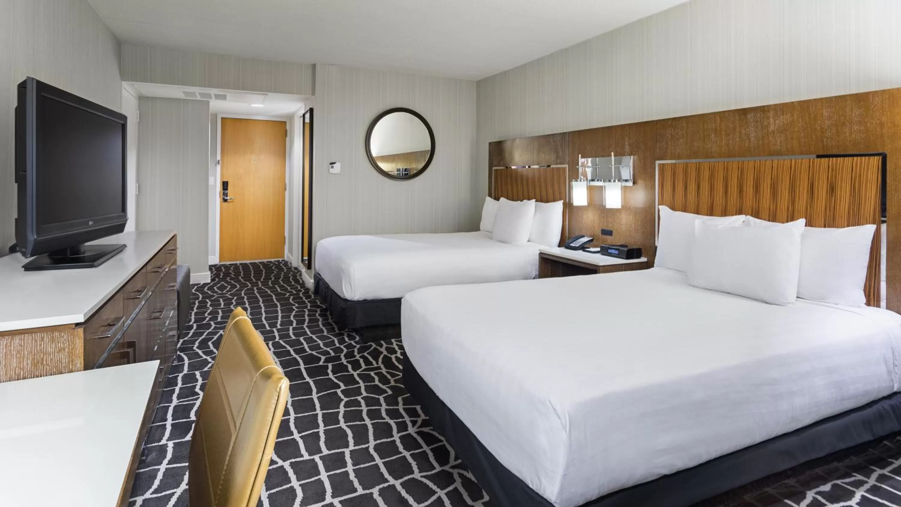 Double Room with Two Double Beds and Balcony in Hyatt Regency Princeton