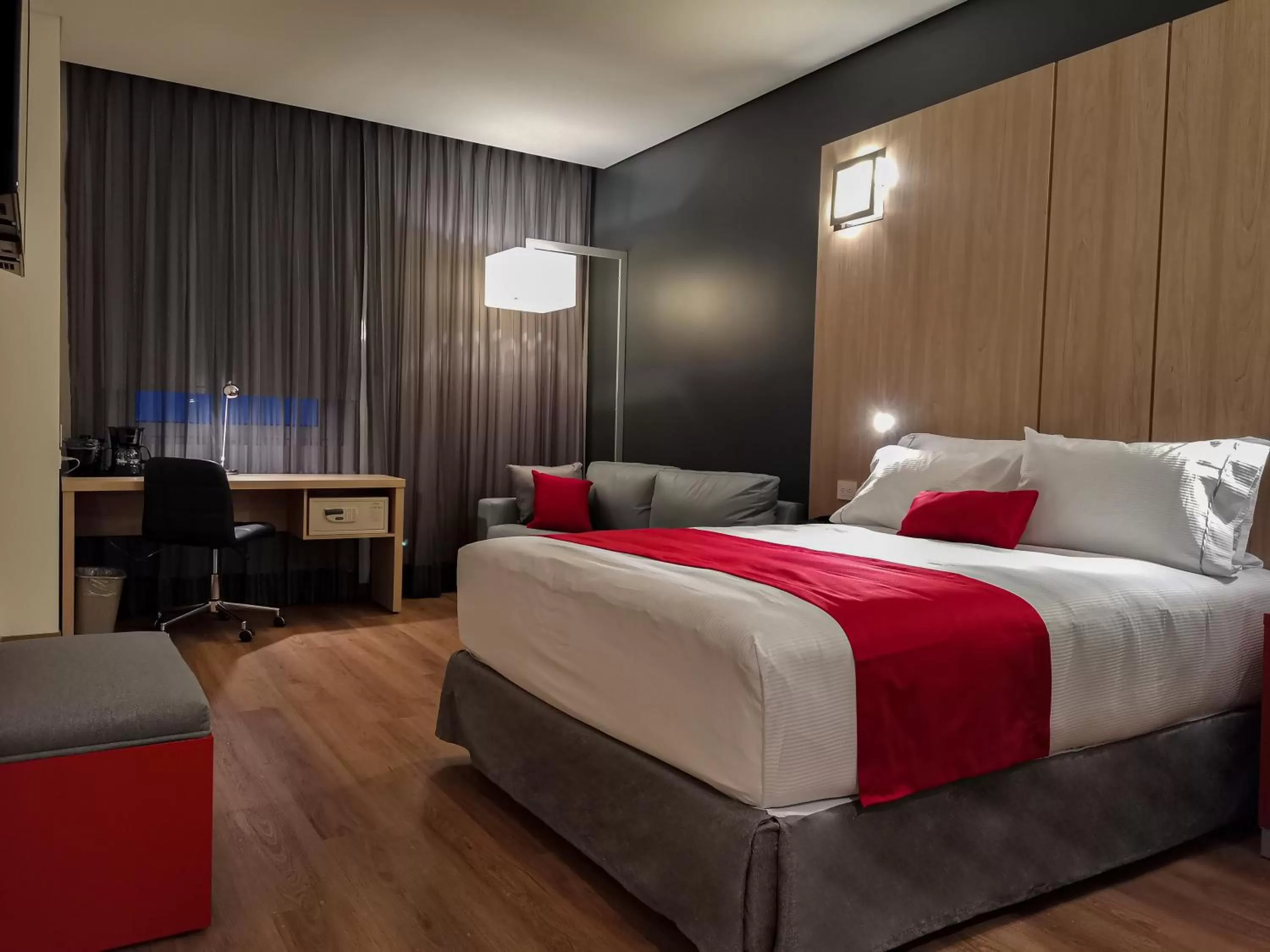 Queen Room - Non-Smoking in Ramada Encore by Wyndham Monterrey Apodaca Zona Aeropuerto