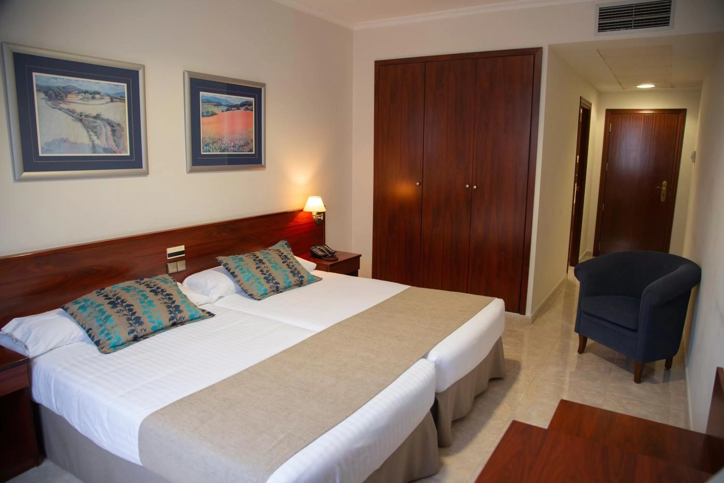 Single Room - single occupancy in Checkin Valencia Ciscar