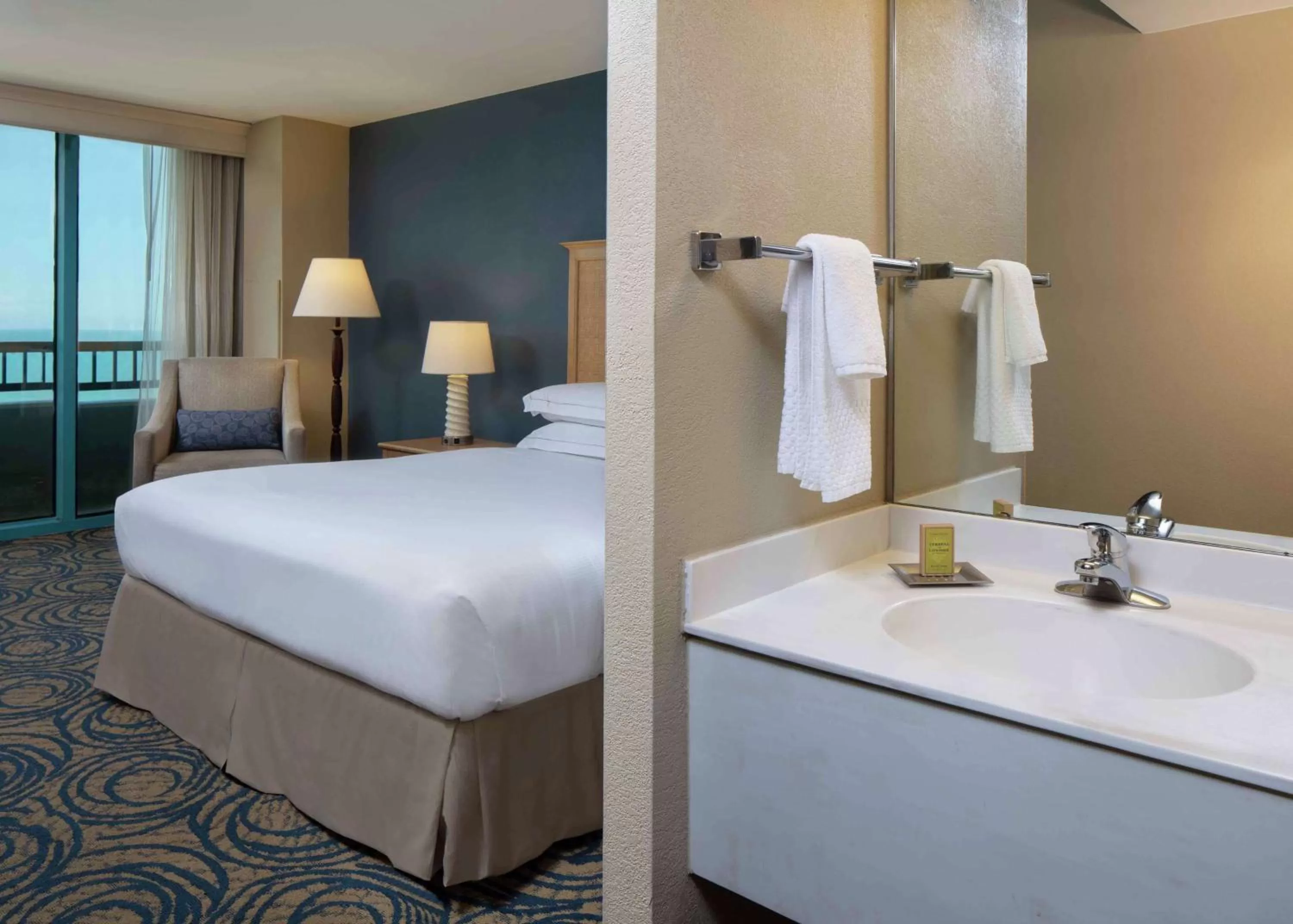 King Room with Ocean View - single occupancy in Hilton Daytona Beach Resort