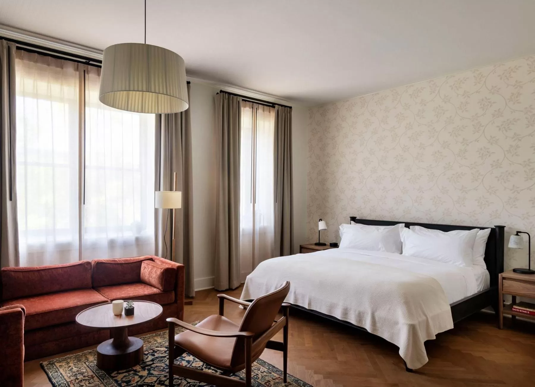 Deluxe King Room in The Quoin Hotel